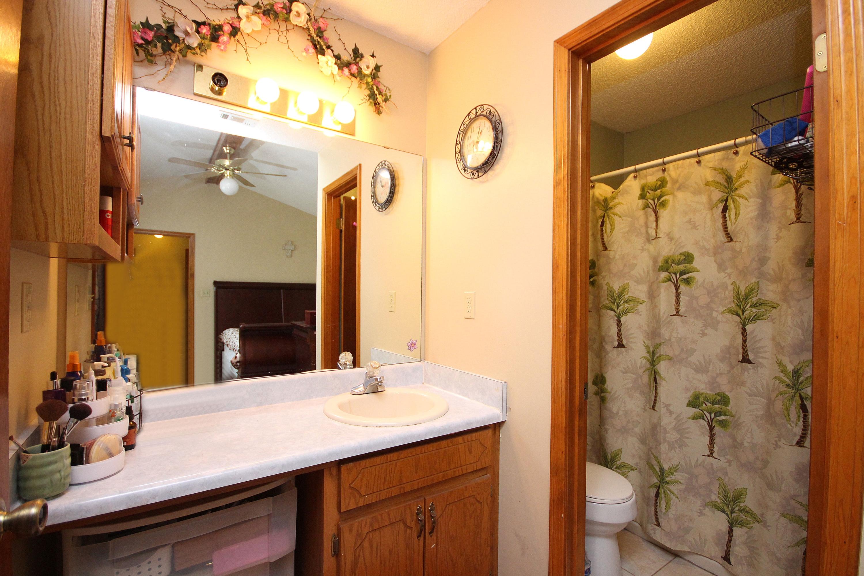 SHOAL WOOD ESTATES 1ST PH 3 - Residential