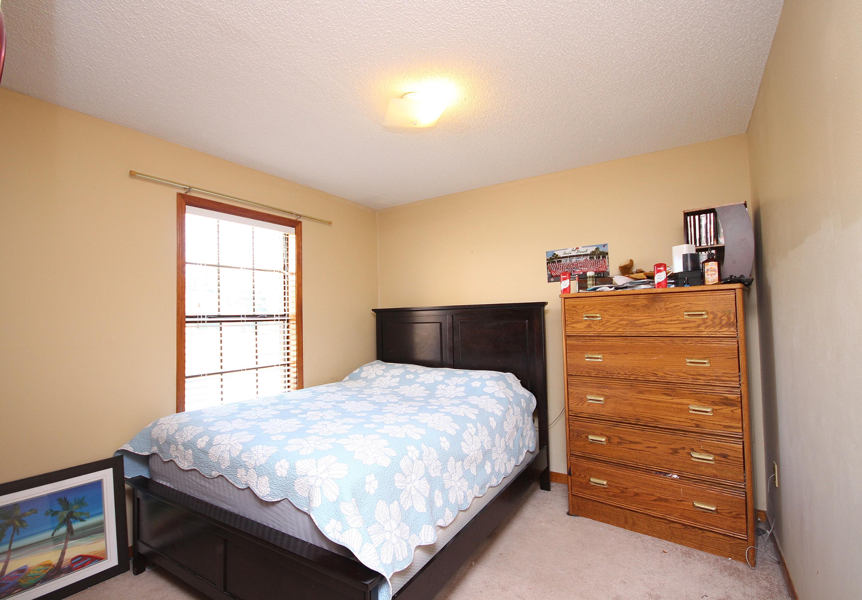 SHOAL WOOD ESTATES 1ST PH 3 - Residential