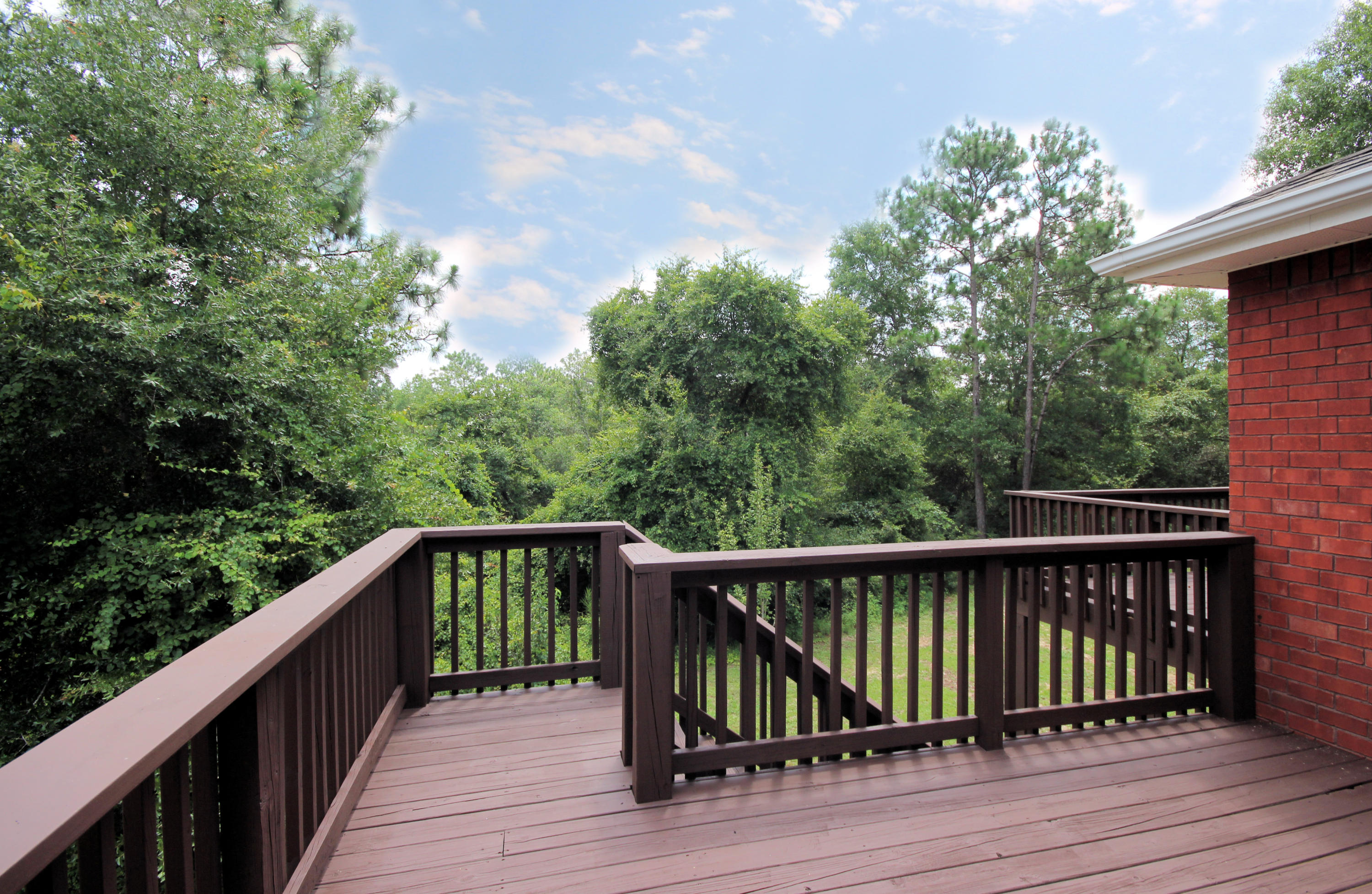 SPRING HOLLOW ESTATES - Residential