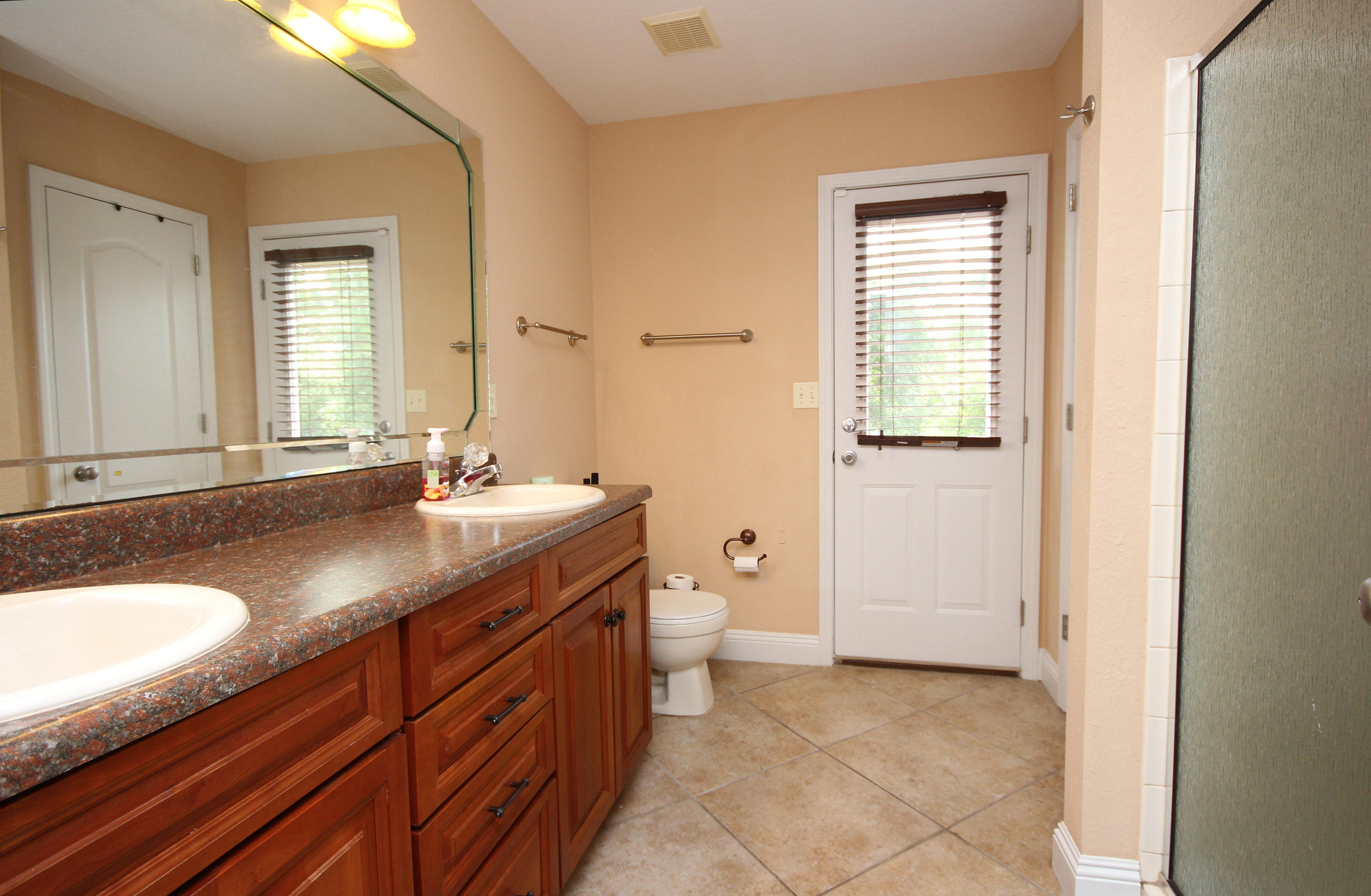 SPRING HOLLOW ESTATES - Residential