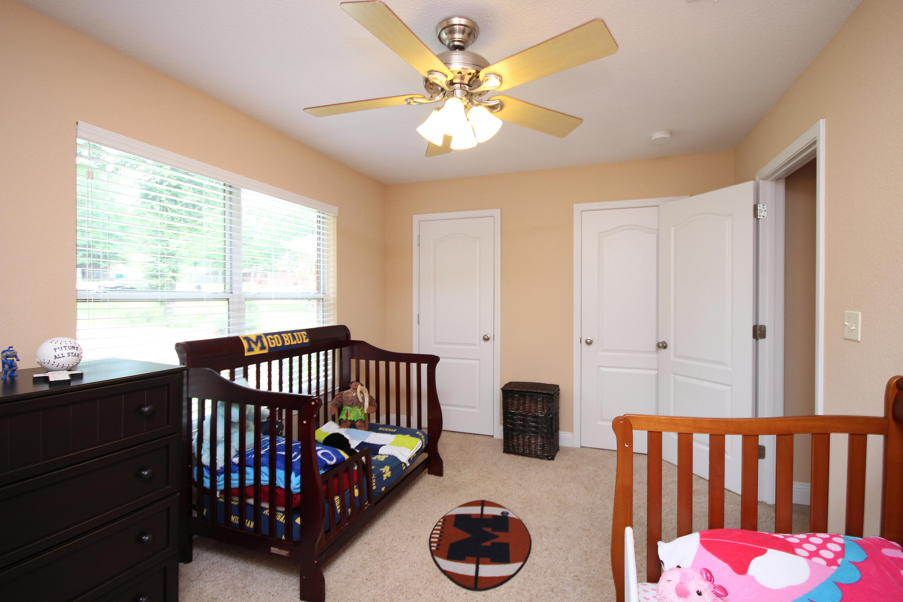 SPRING HOLLOW ESTATES - Residential