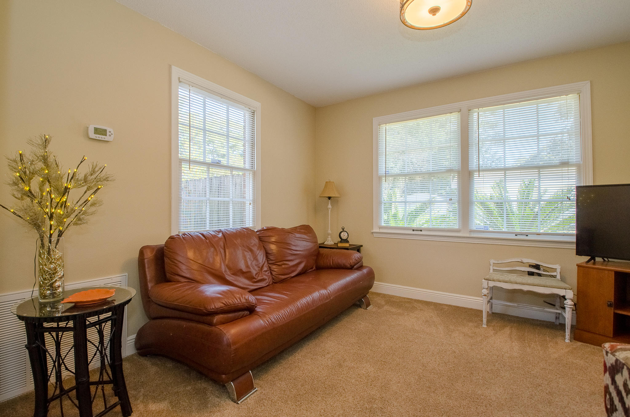 LAURYCE PARK - Residential