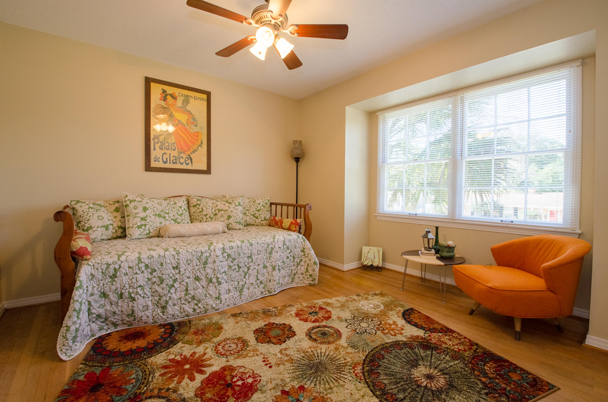 LAURYCE PARK - Residential