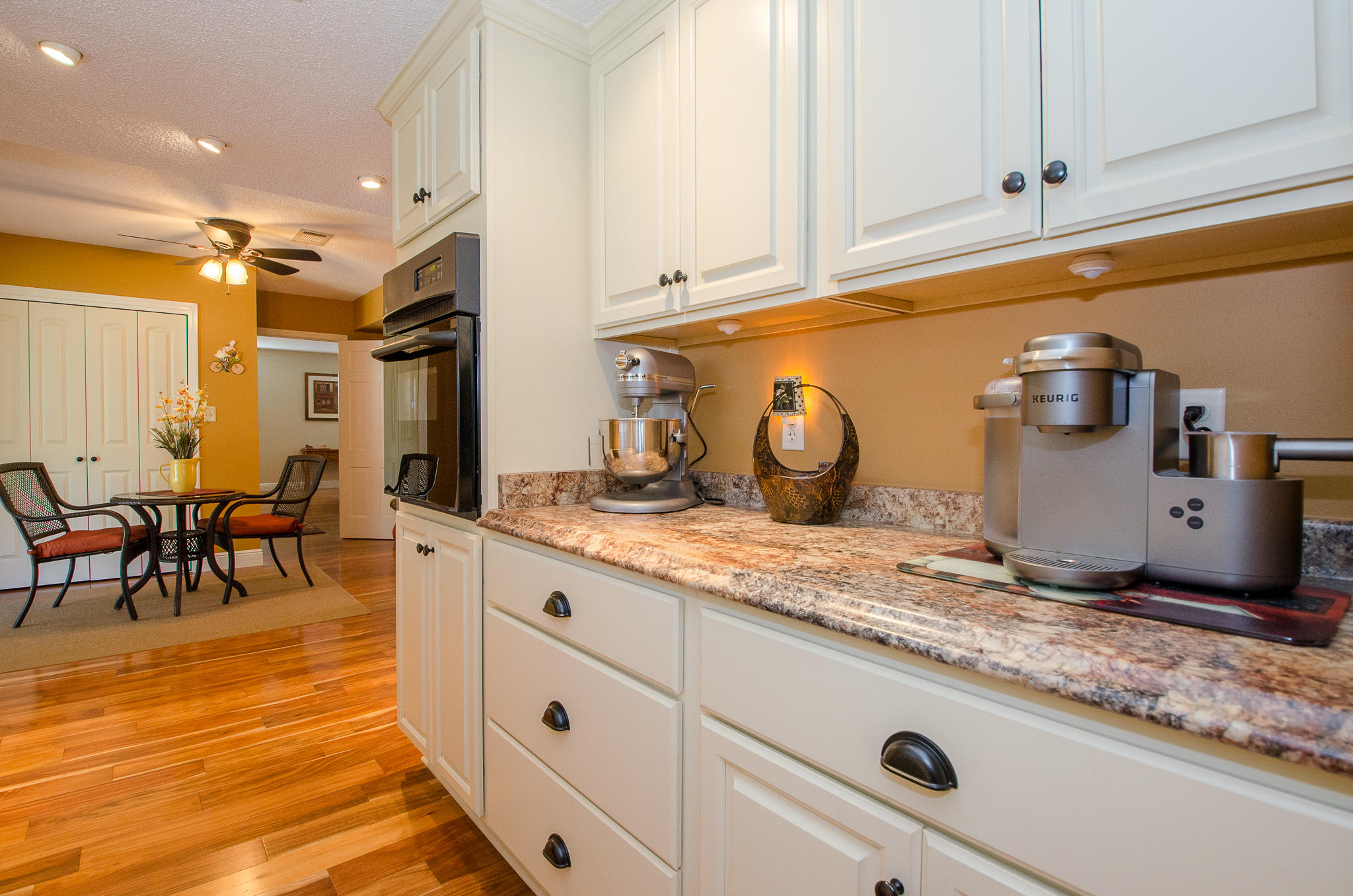 LAURYCE PARK - Residential