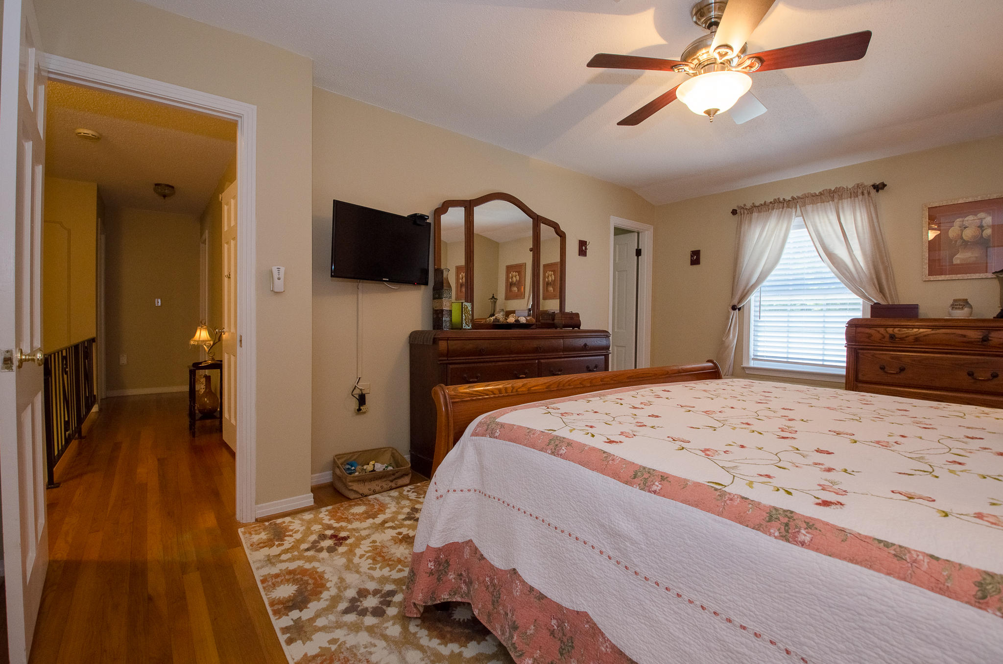 LAURYCE PARK - Residential