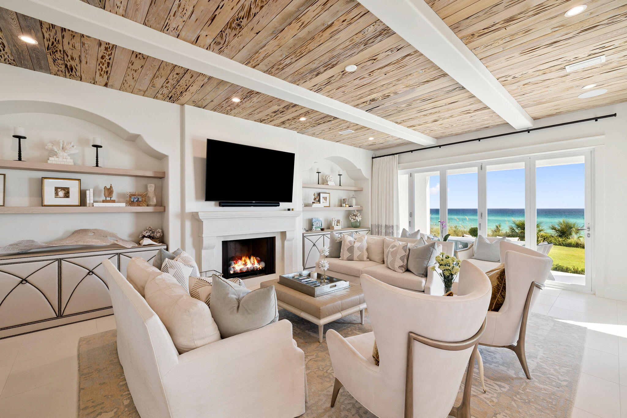 VILLAGE OF WHITE CLIFFS THE - Residential