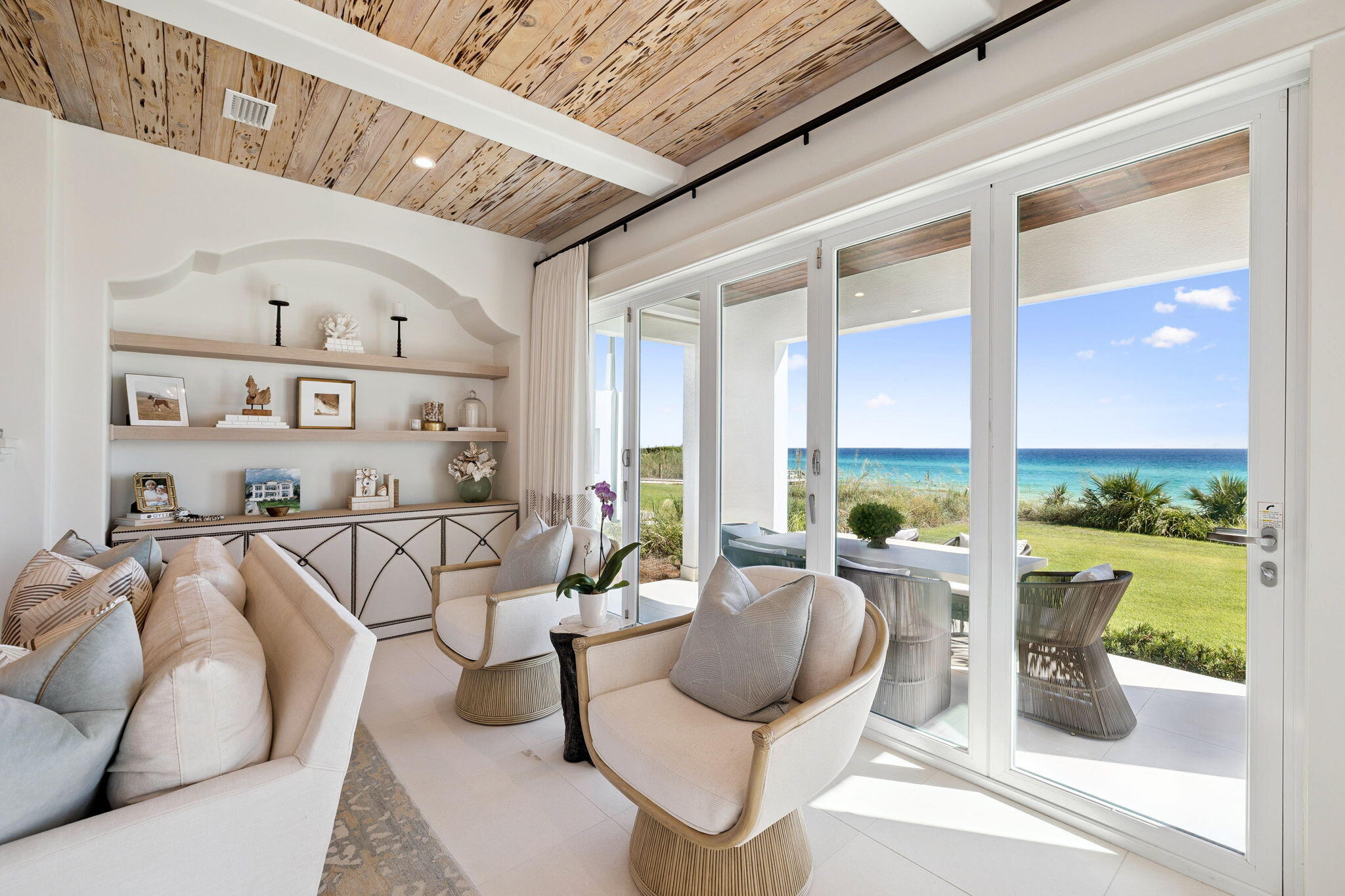 VILLAGE OF WHITE CLIFFS THE - Residential