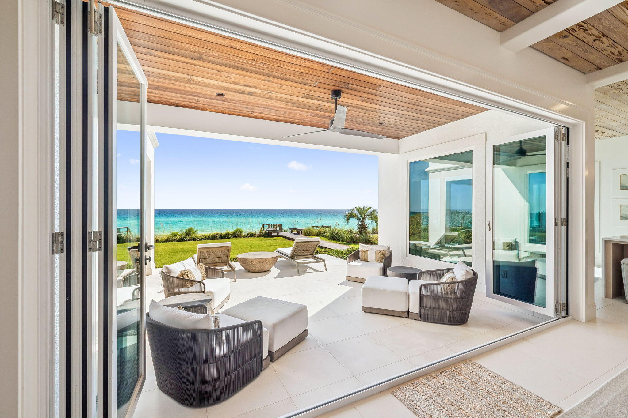 VILLAGE OF WHITE CLIFFS THE - Residential