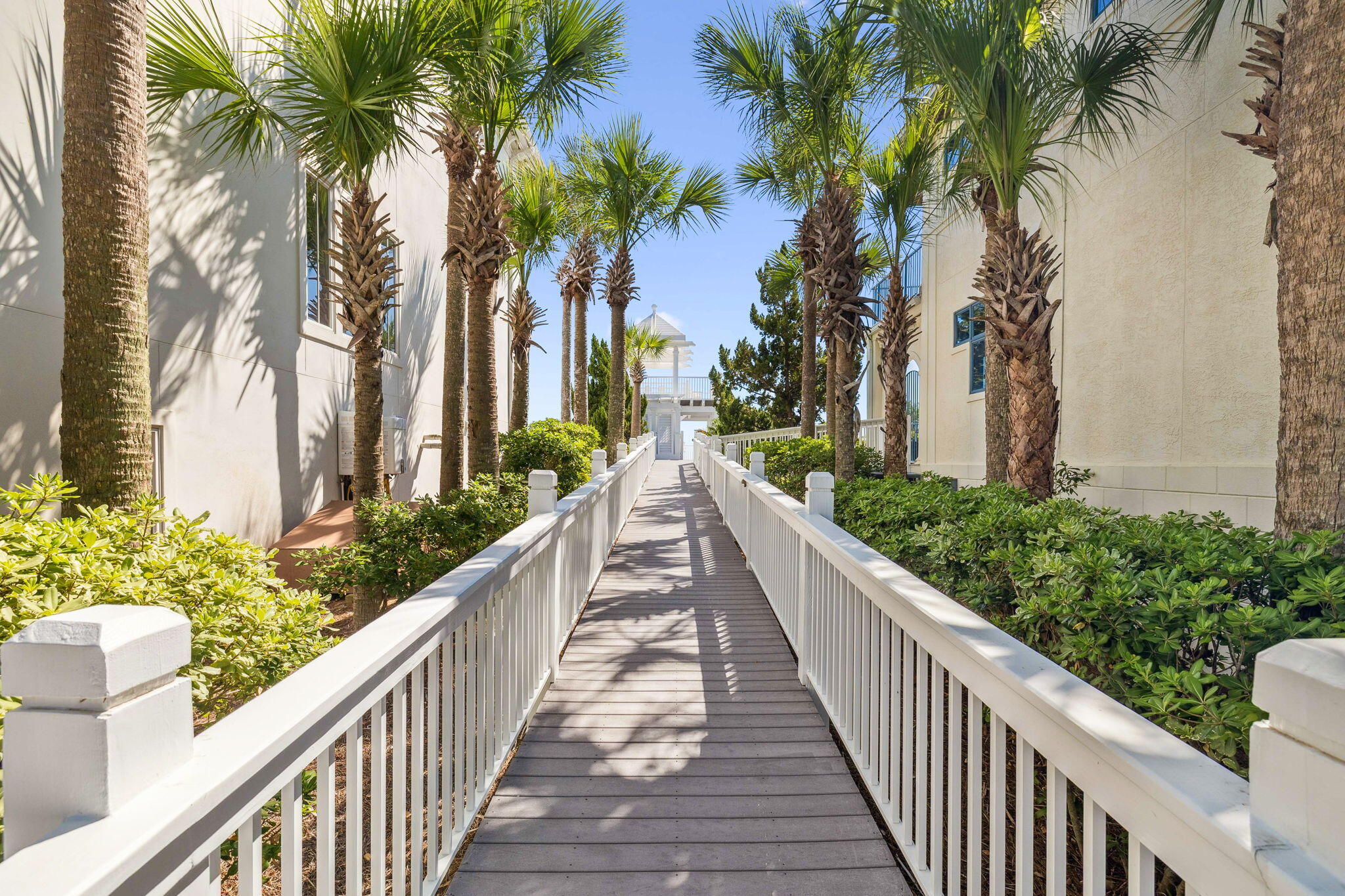 VILLAGE OF WHITE CLIFFS THE - Residential