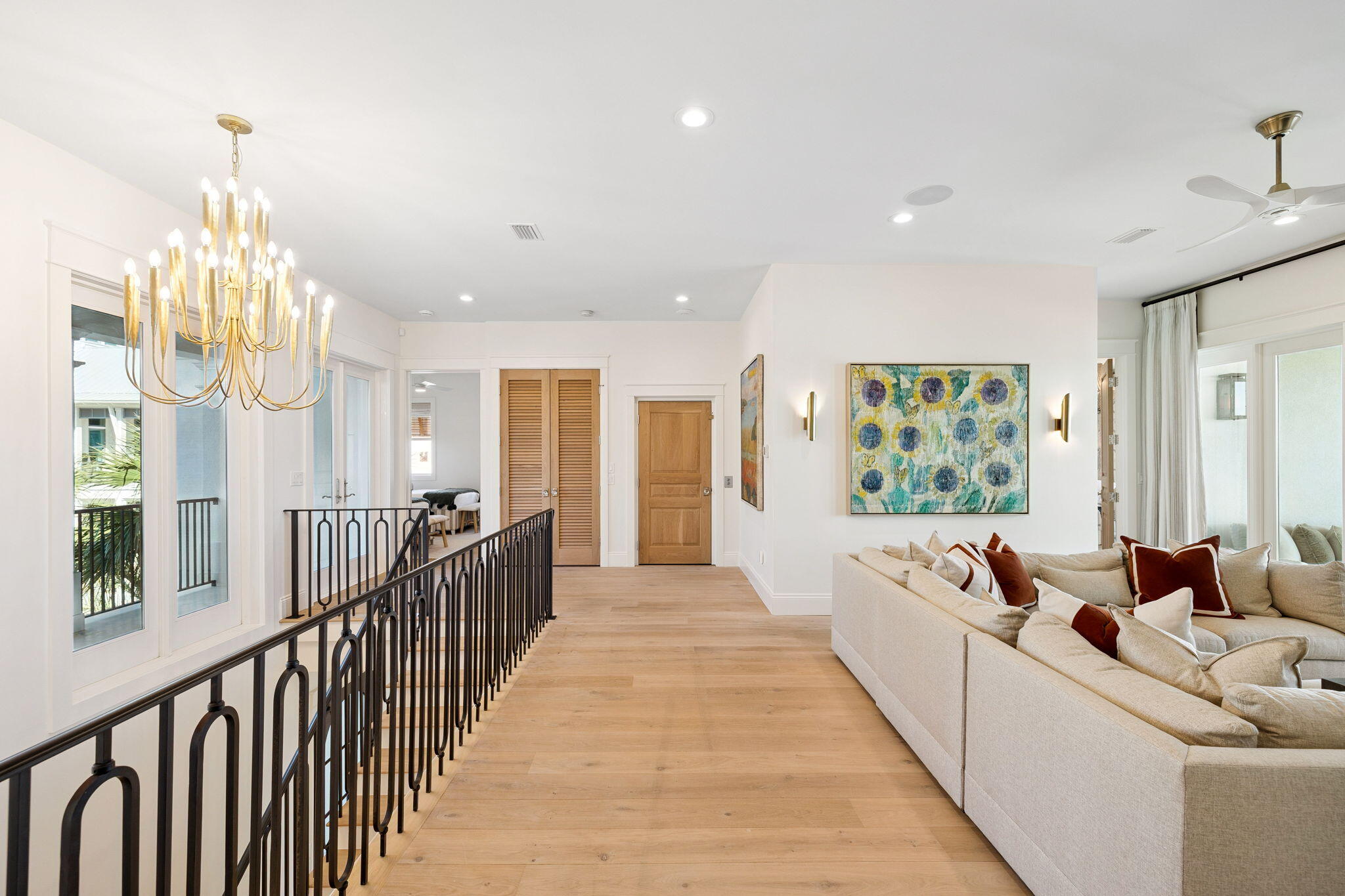 VILLAGE OF WHITE CLIFFS THE - Residential