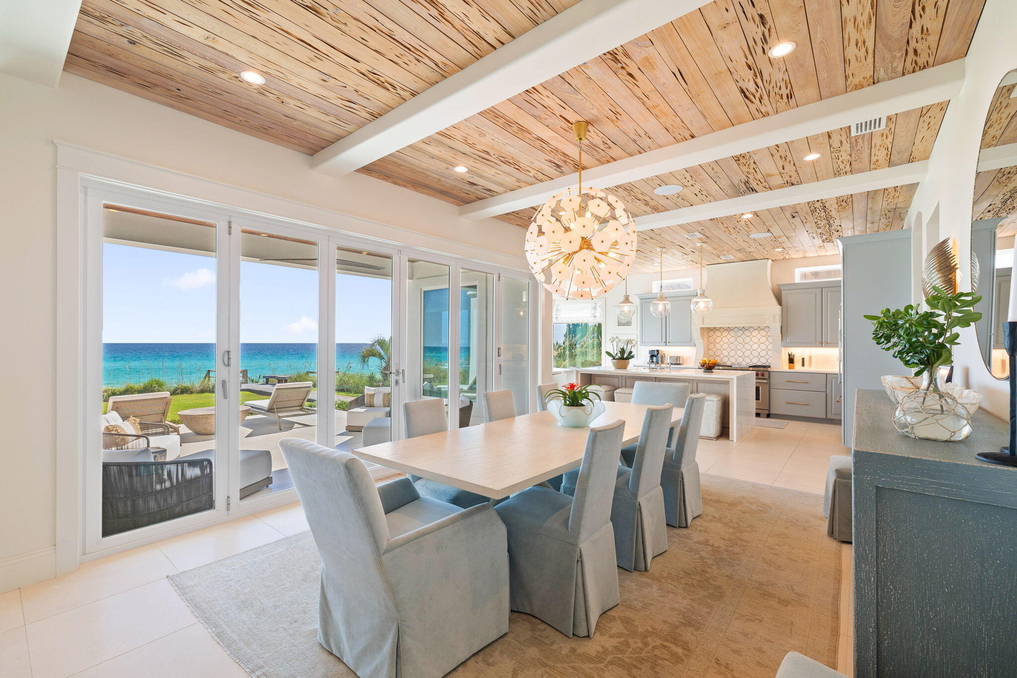 VILLAGE OF WHITE CLIFFS THE - Residential