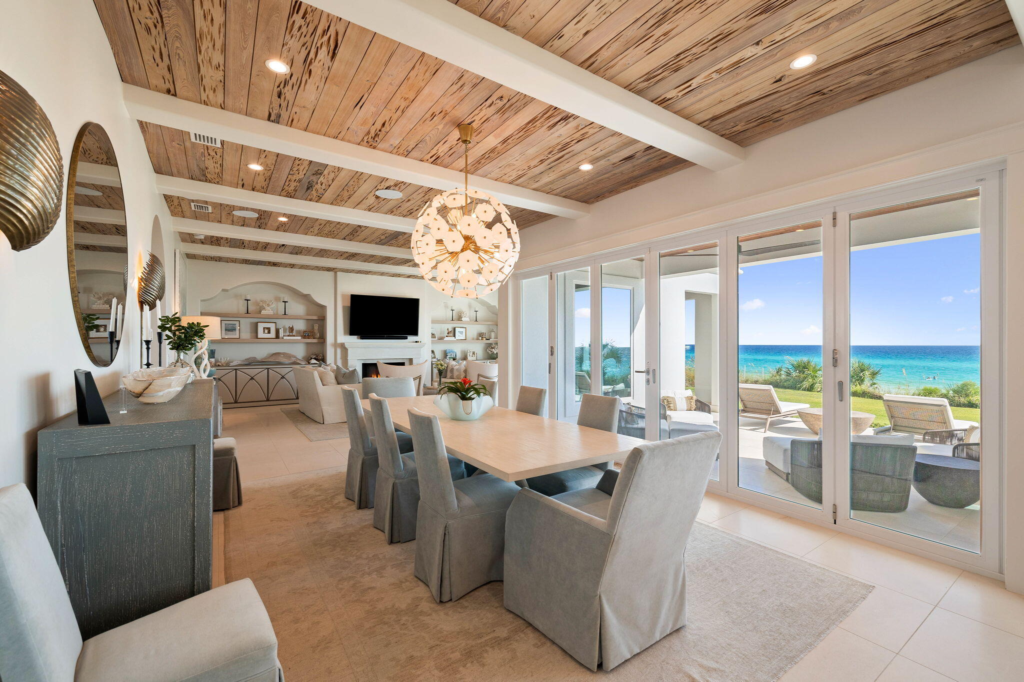 VILLAGE OF WHITE CLIFFS THE - Residential