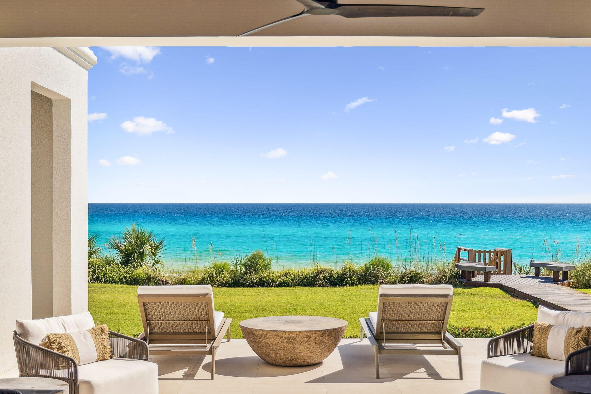 VILLAGE OF WHITE CLIFFS THE - Residential