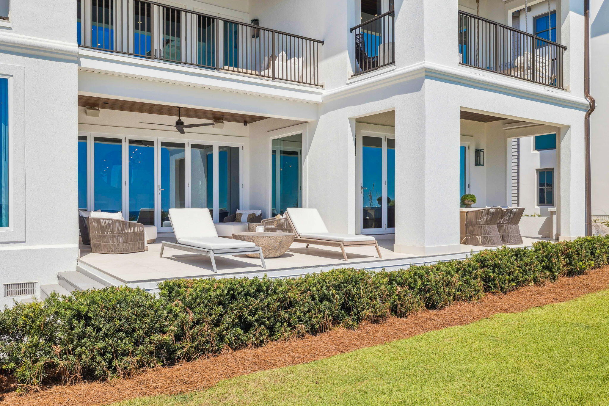 VILLAGE OF WHITE CLIFFS THE - Residential