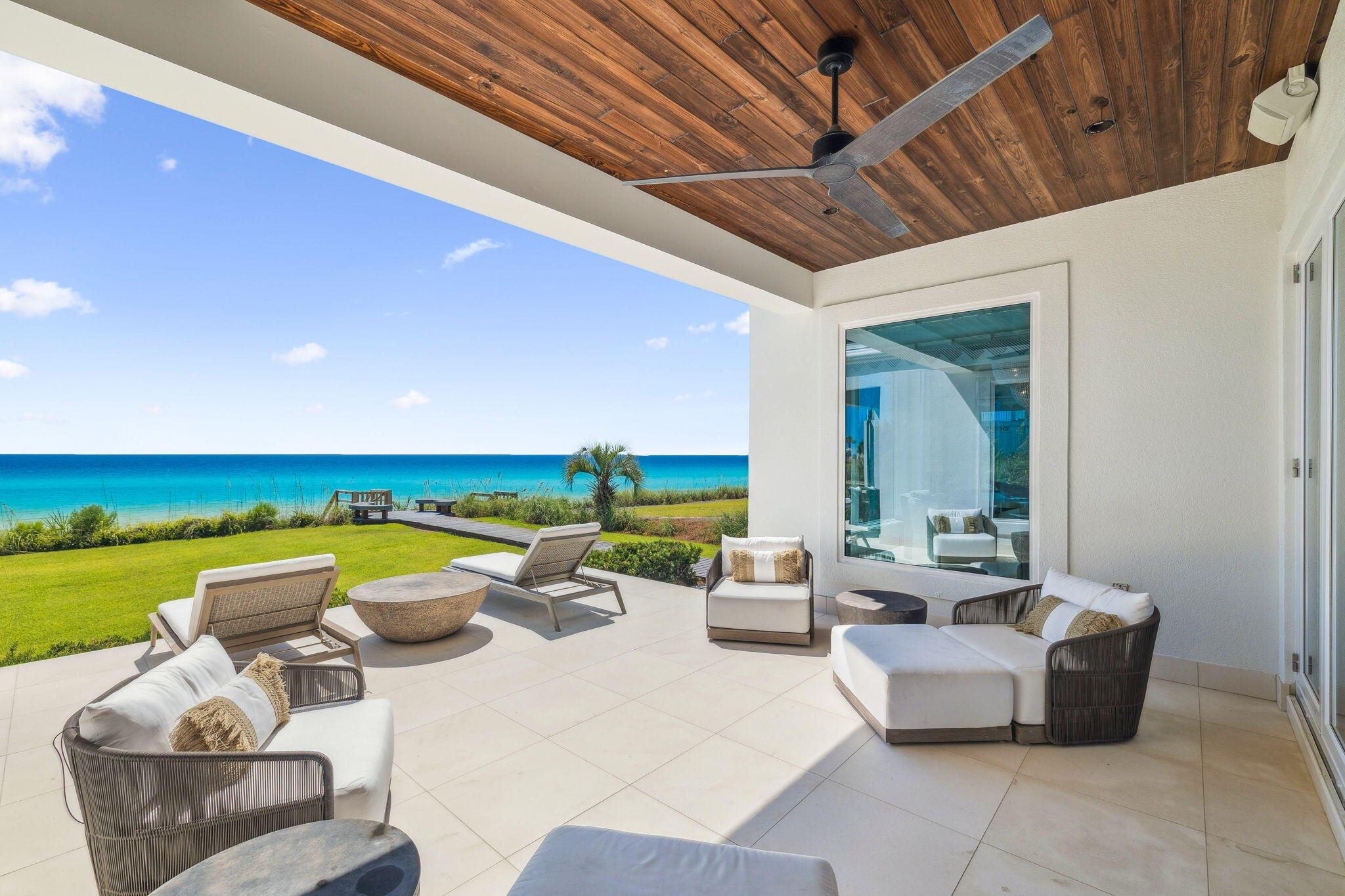 VILLAGE OF WHITE CLIFFS THE - Residential
