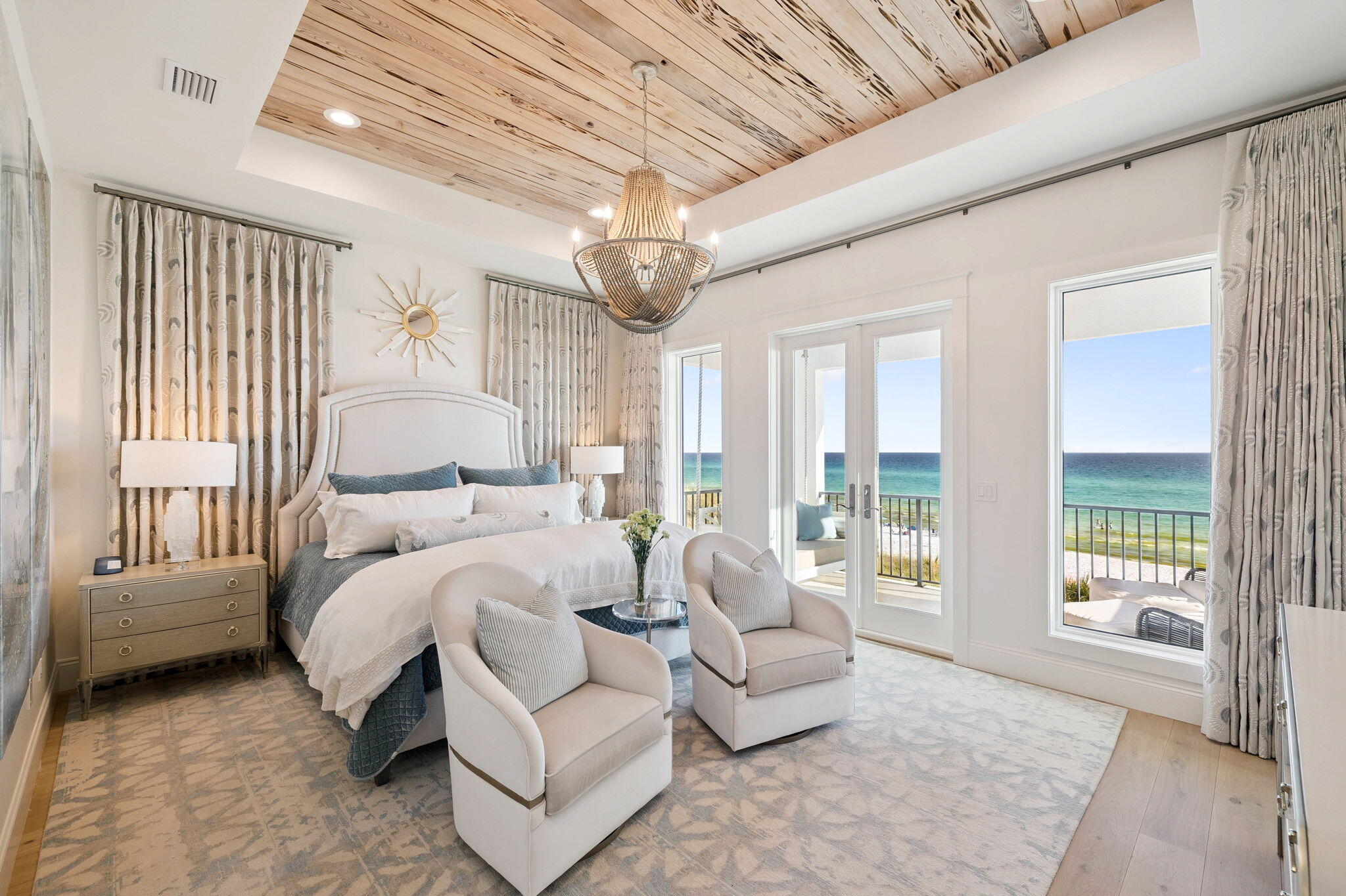 VILLAGE OF WHITE CLIFFS THE - Residential