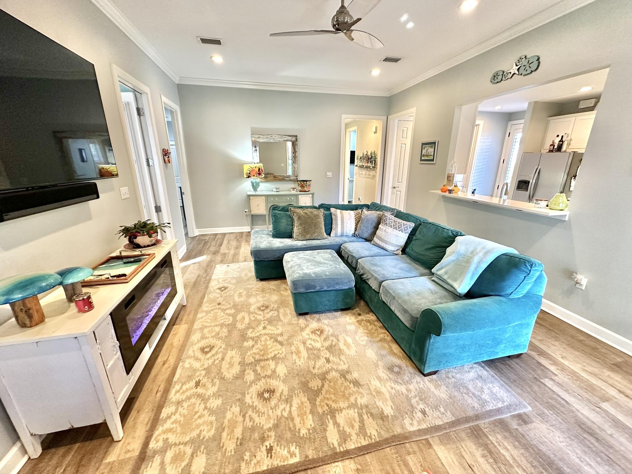 CRYSTAL LAKE II AT SANDESTIN - Residential