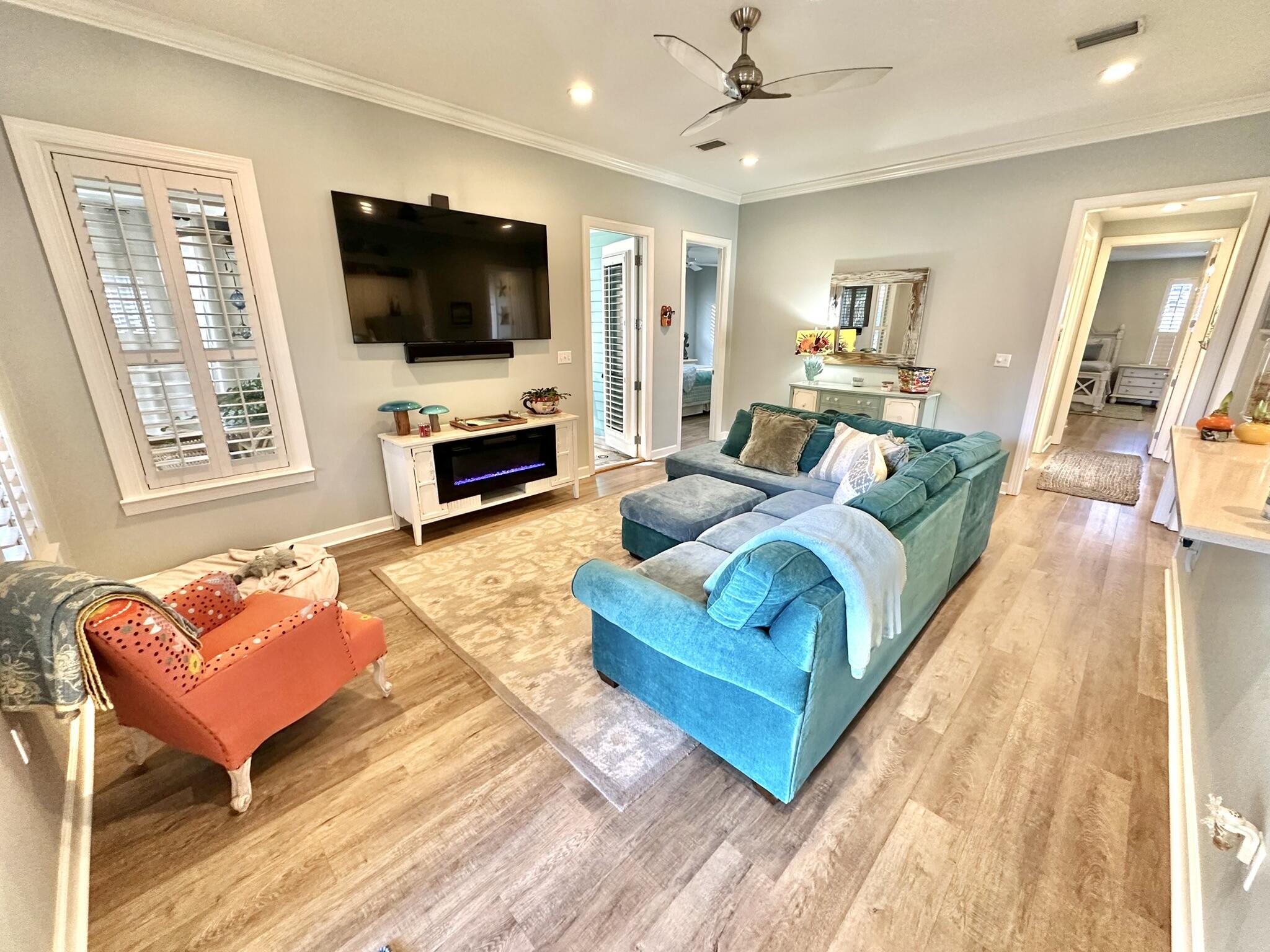 CRYSTAL LAKE II AT SANDESTIN - Residential