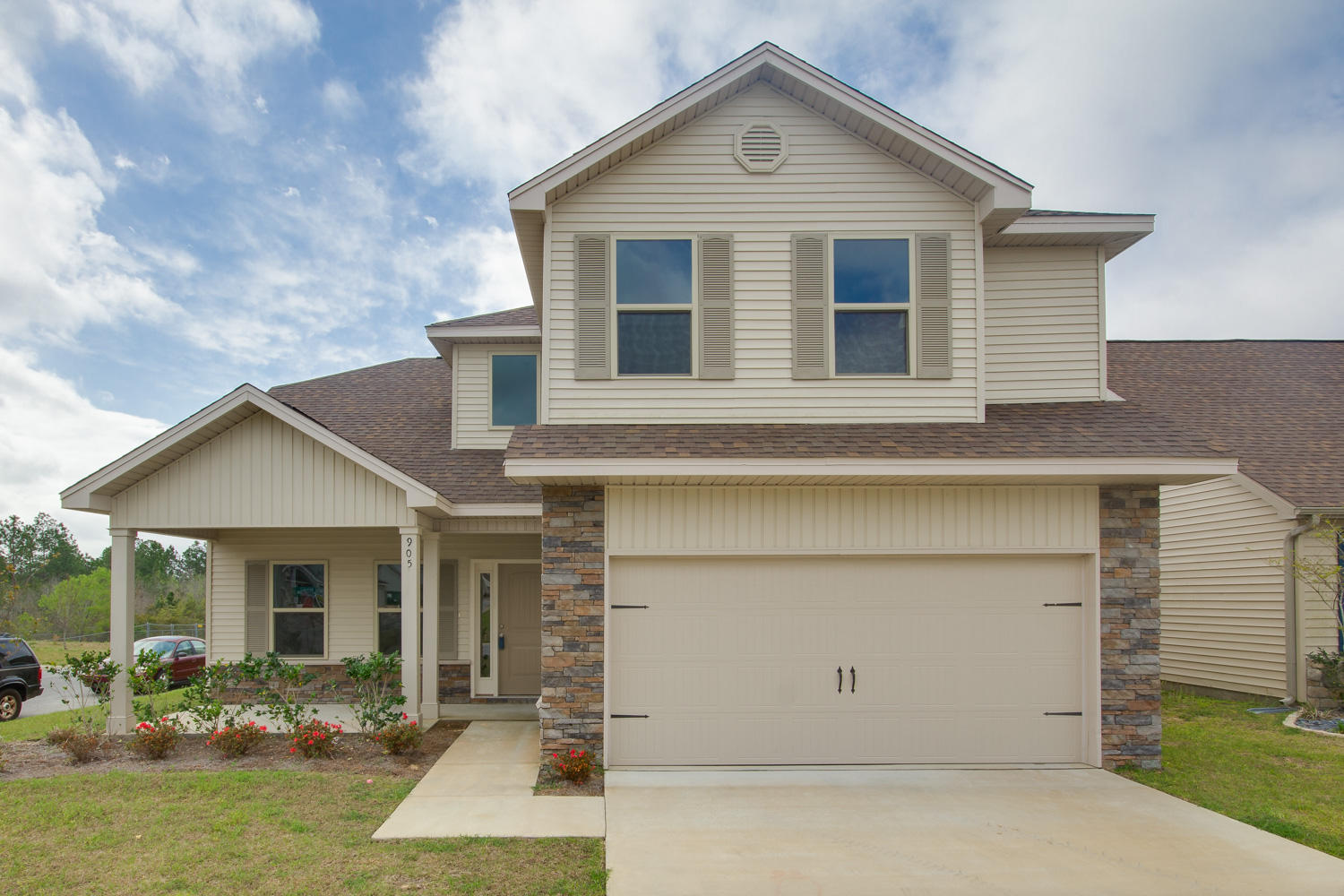 THE COTTAGES AT SANDY RIDGE - Residential