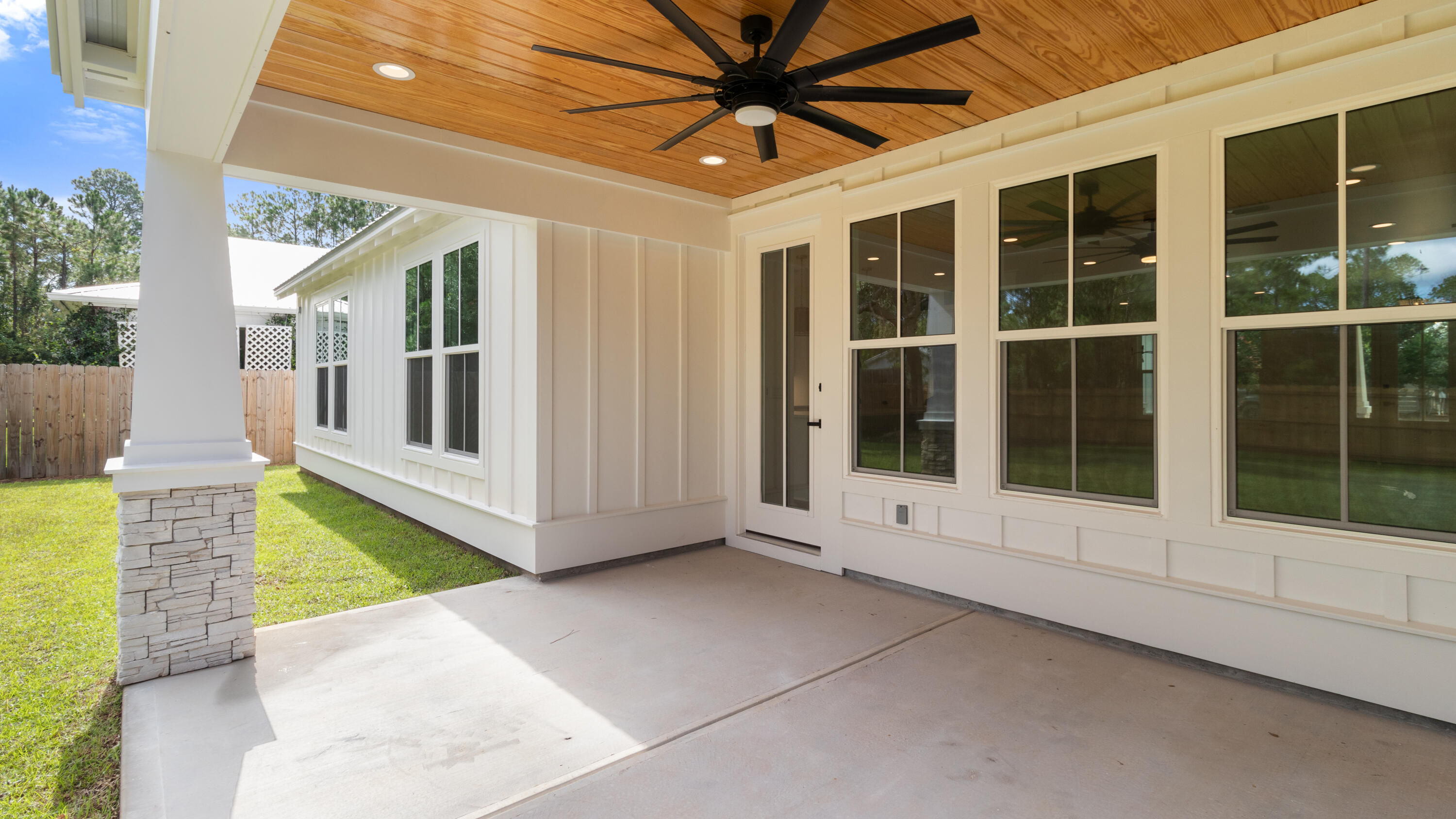 BEAR CREEK COTTAGES - Residential