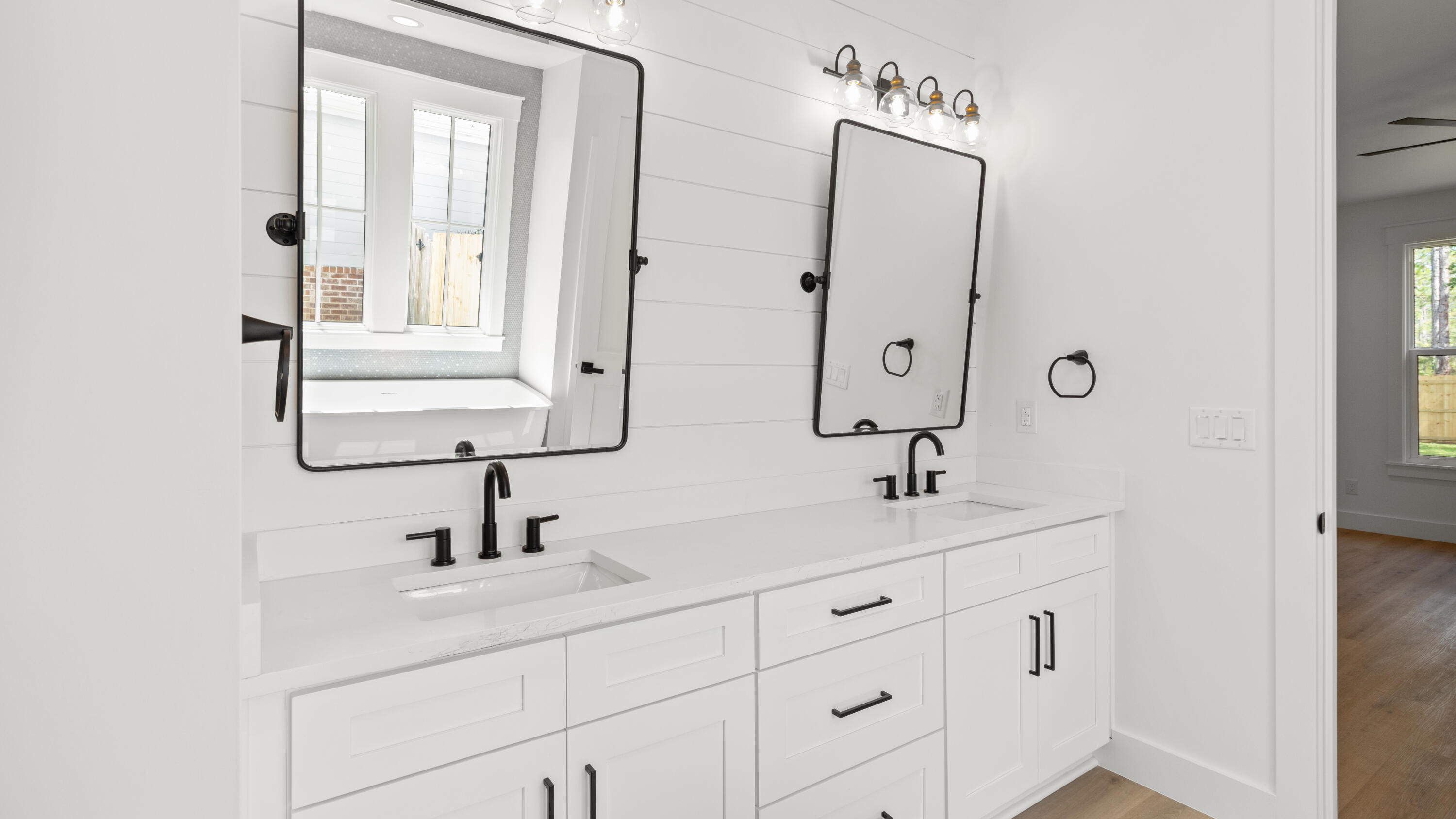 BEAR CREEK COTTAGES - Residential