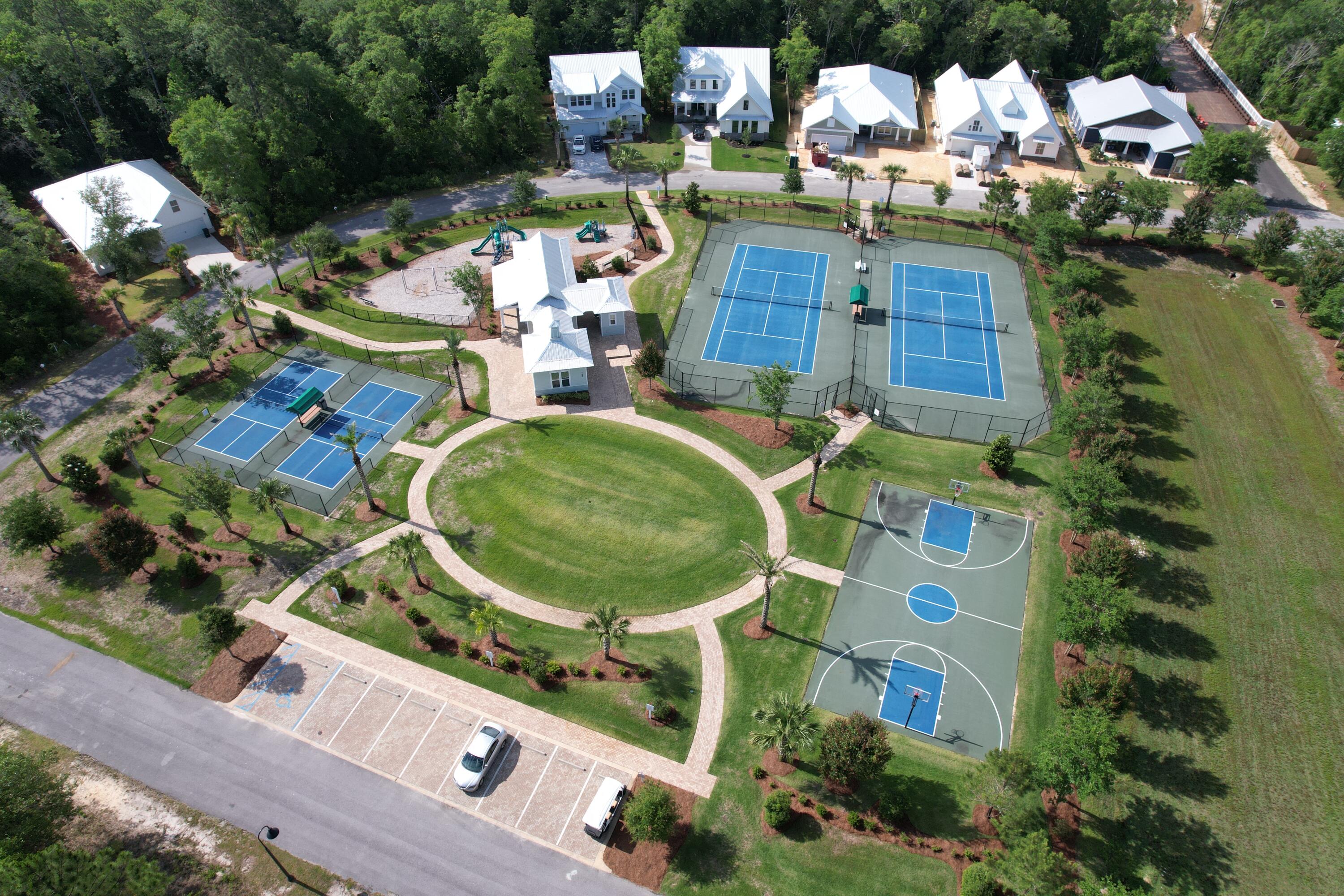 BEAR CREEK COTTAGES - Residential