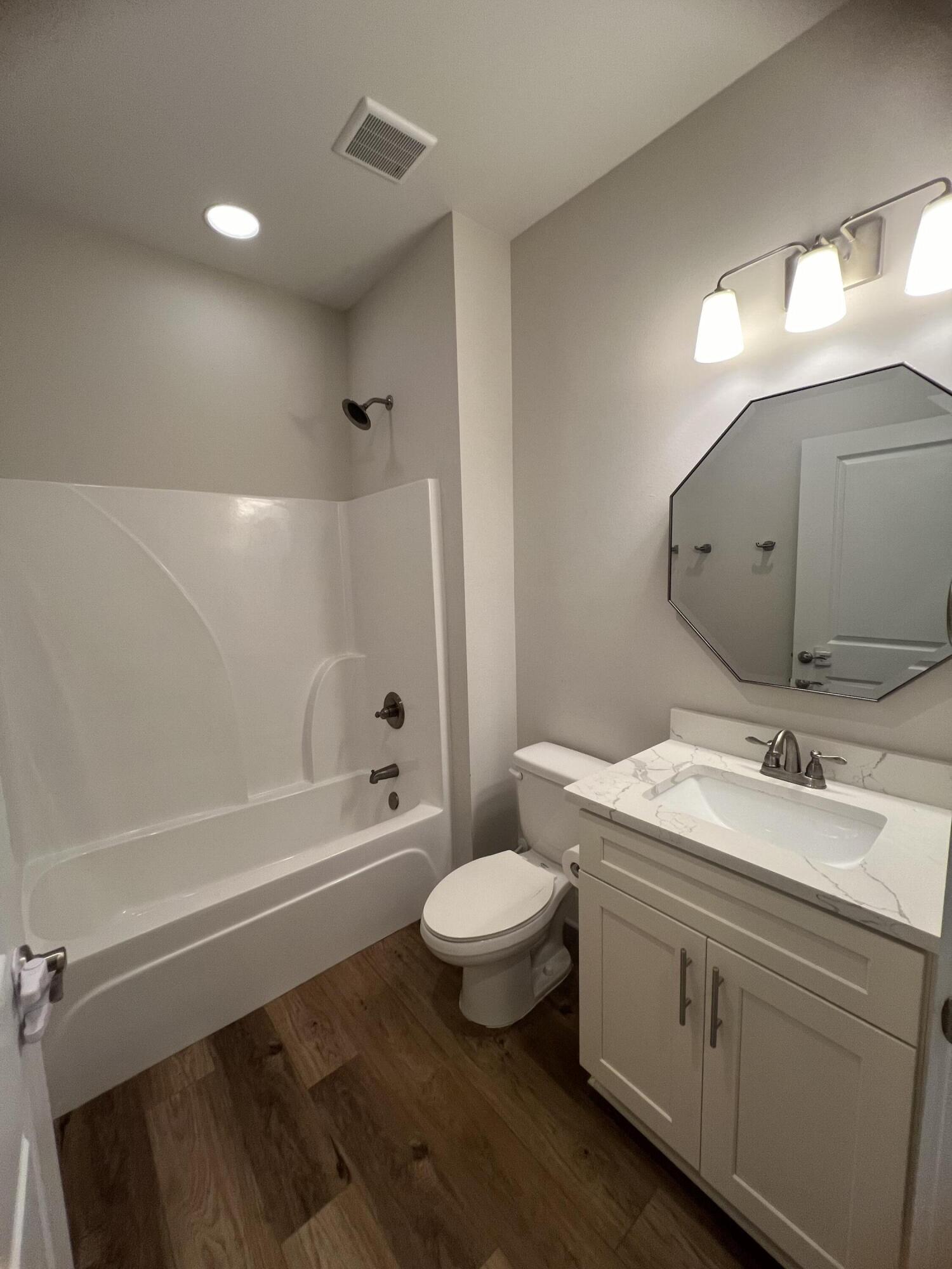 LAGRANGE LANDING - Residential Lease