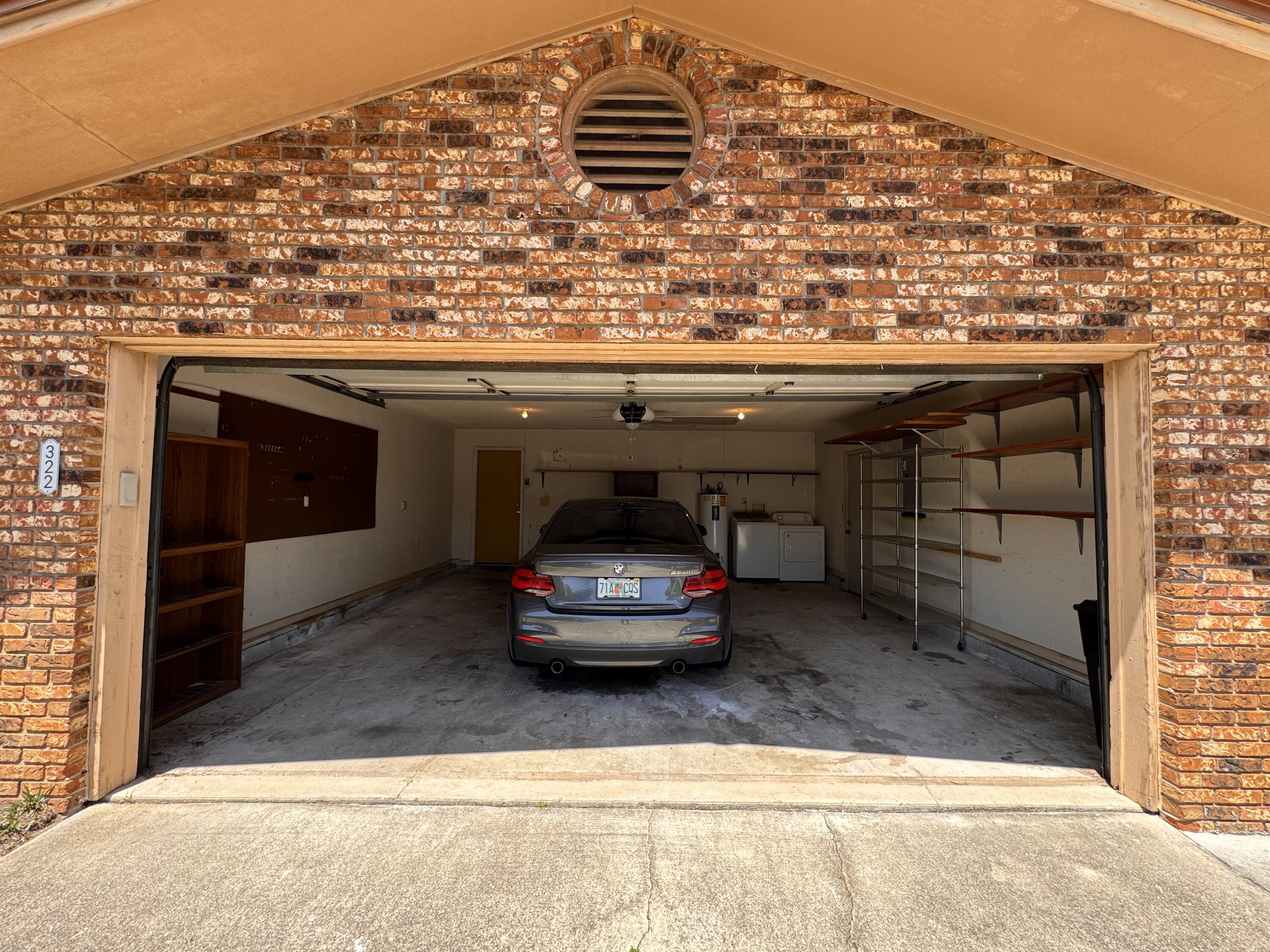 PALM ESTATES UNIT 1 - Residential