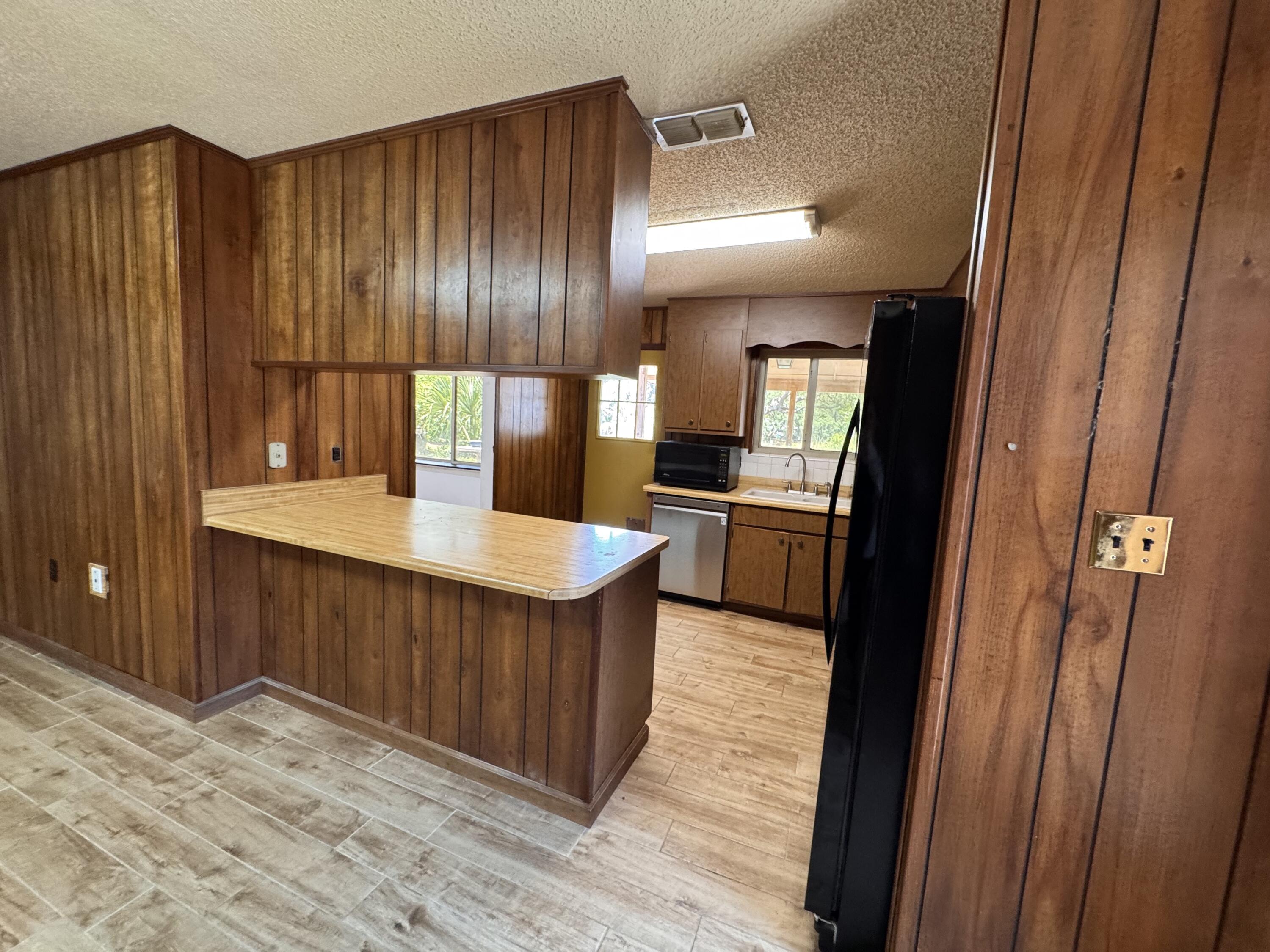 PALM ESTATES UNIT 1 - Residential