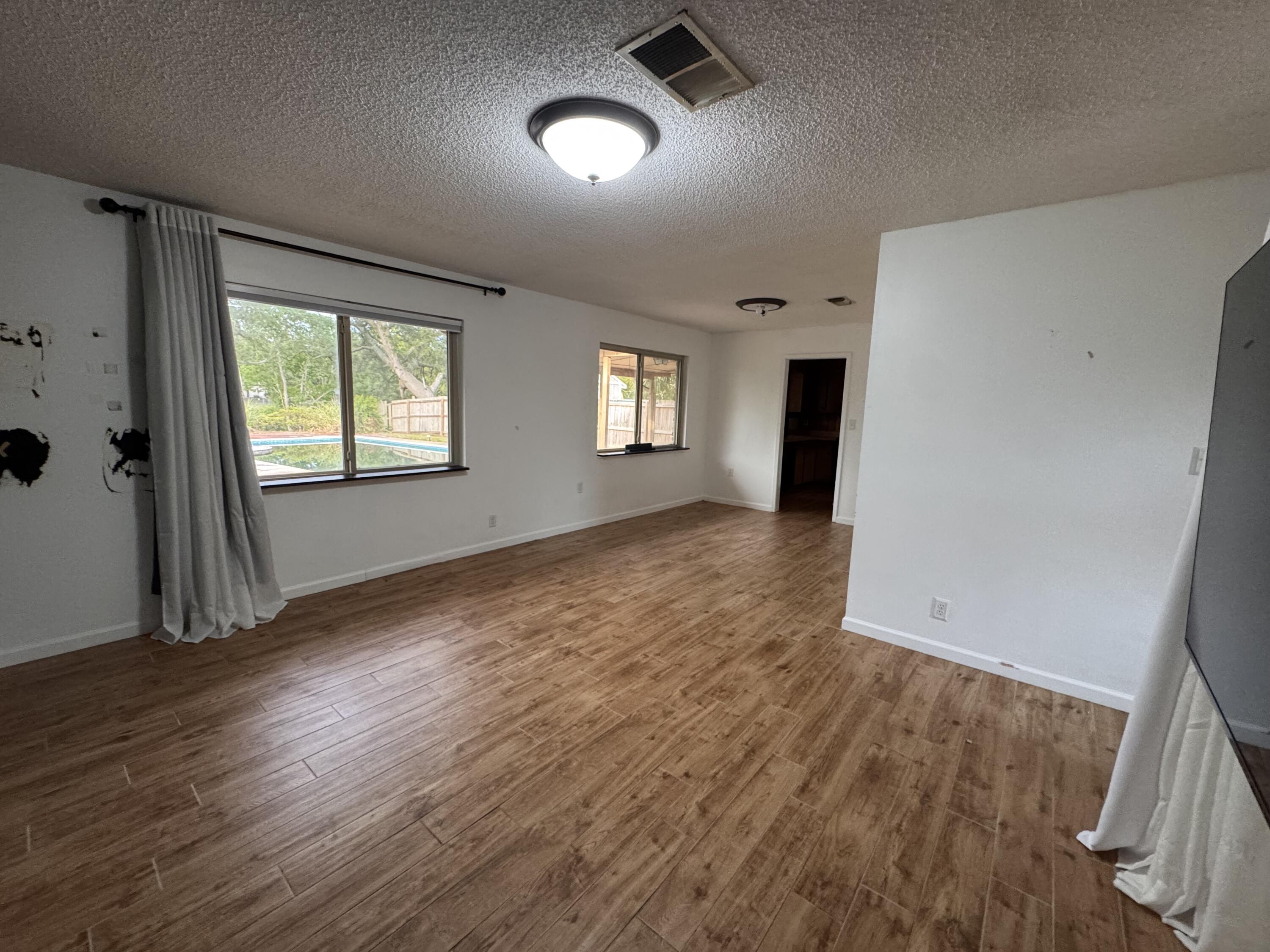PALM ESTATES UNIT 1 - Residential