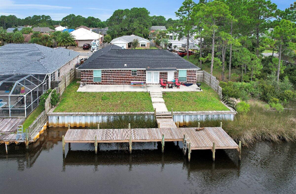 POLYNESIAN ISLANDS - Residential