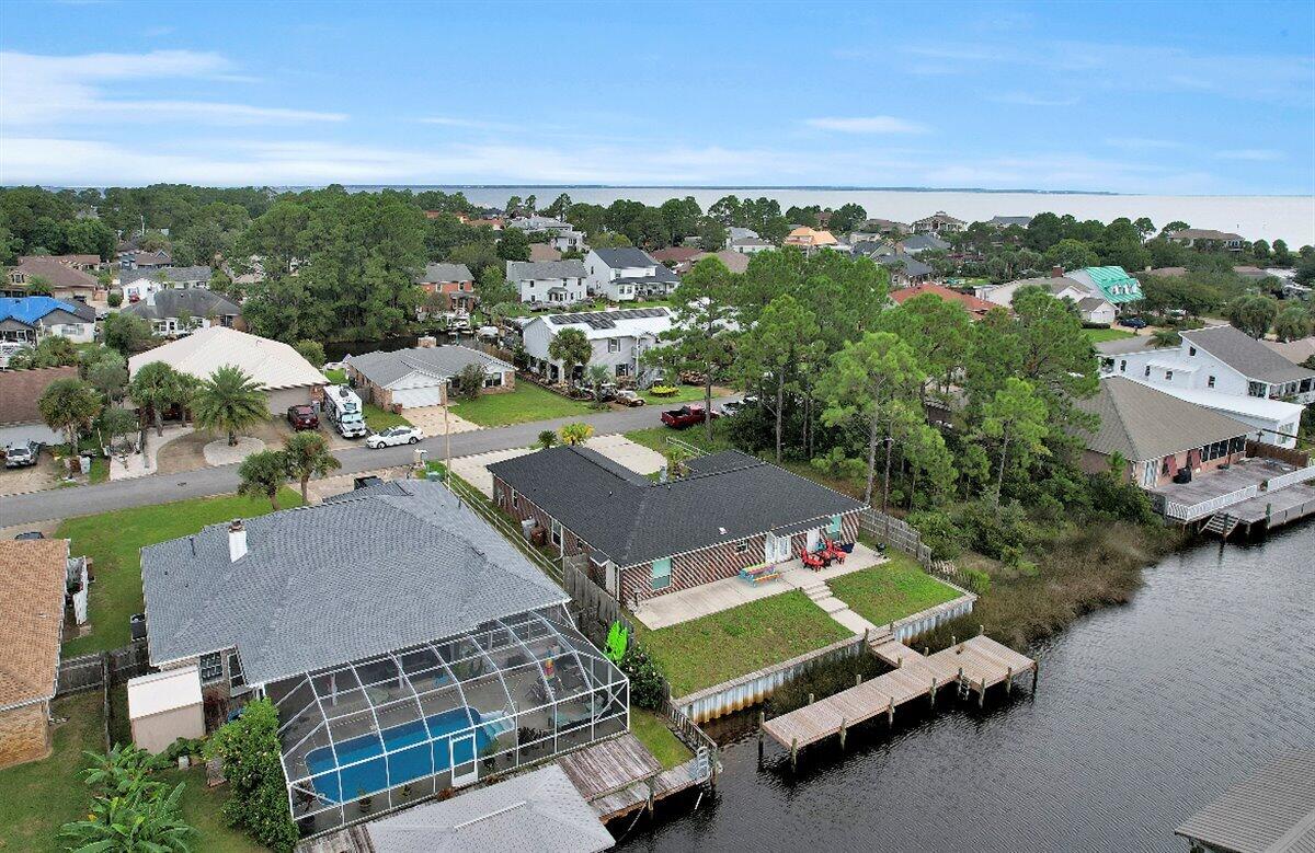 POLYNESIAN ISLANDS - Residential