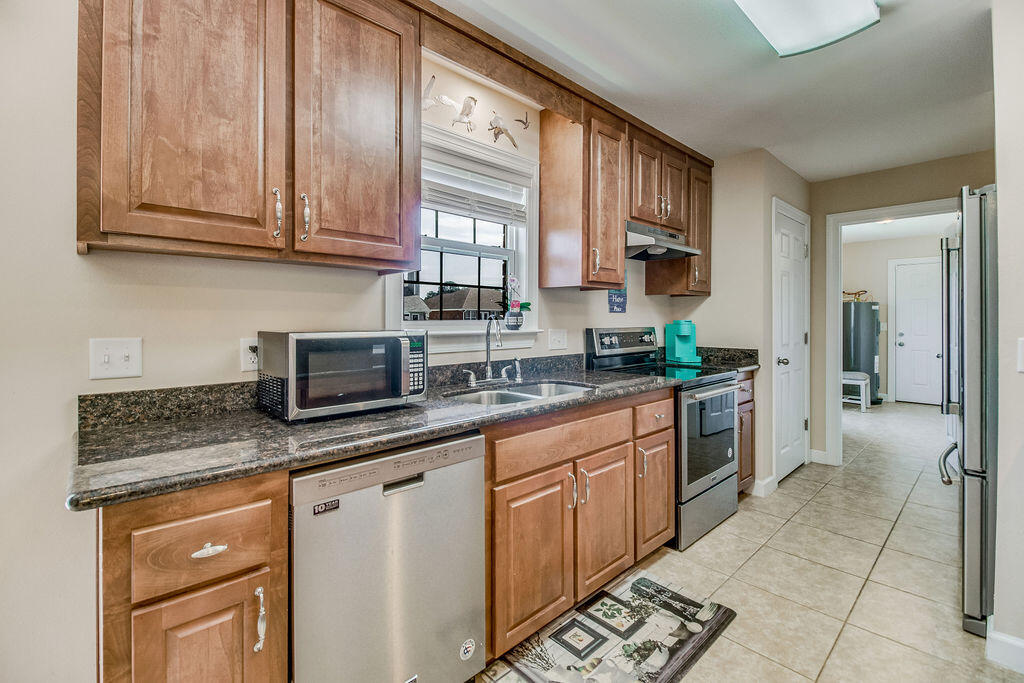 POLYNESIAN ISLANDS - Residential