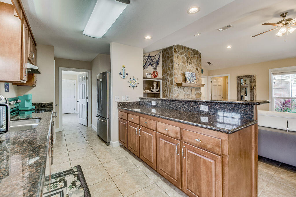 POLYNESIAN ISLANDS - Residential