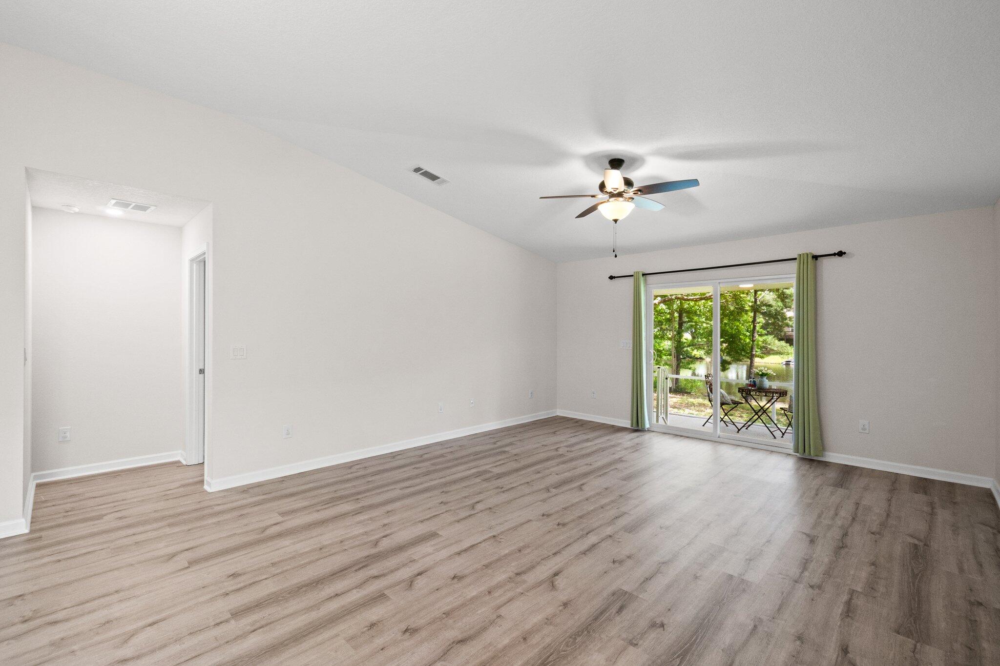 Lafayette Creek Landing - Residential