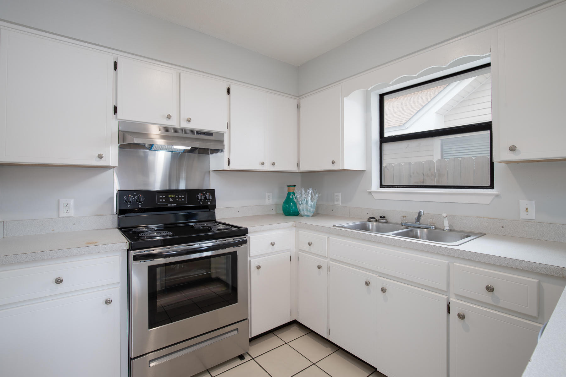 TAYLOR OAKS - Residential