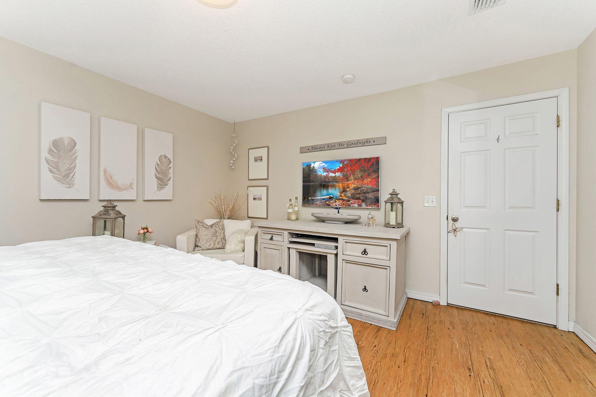 ESCADA - Residential