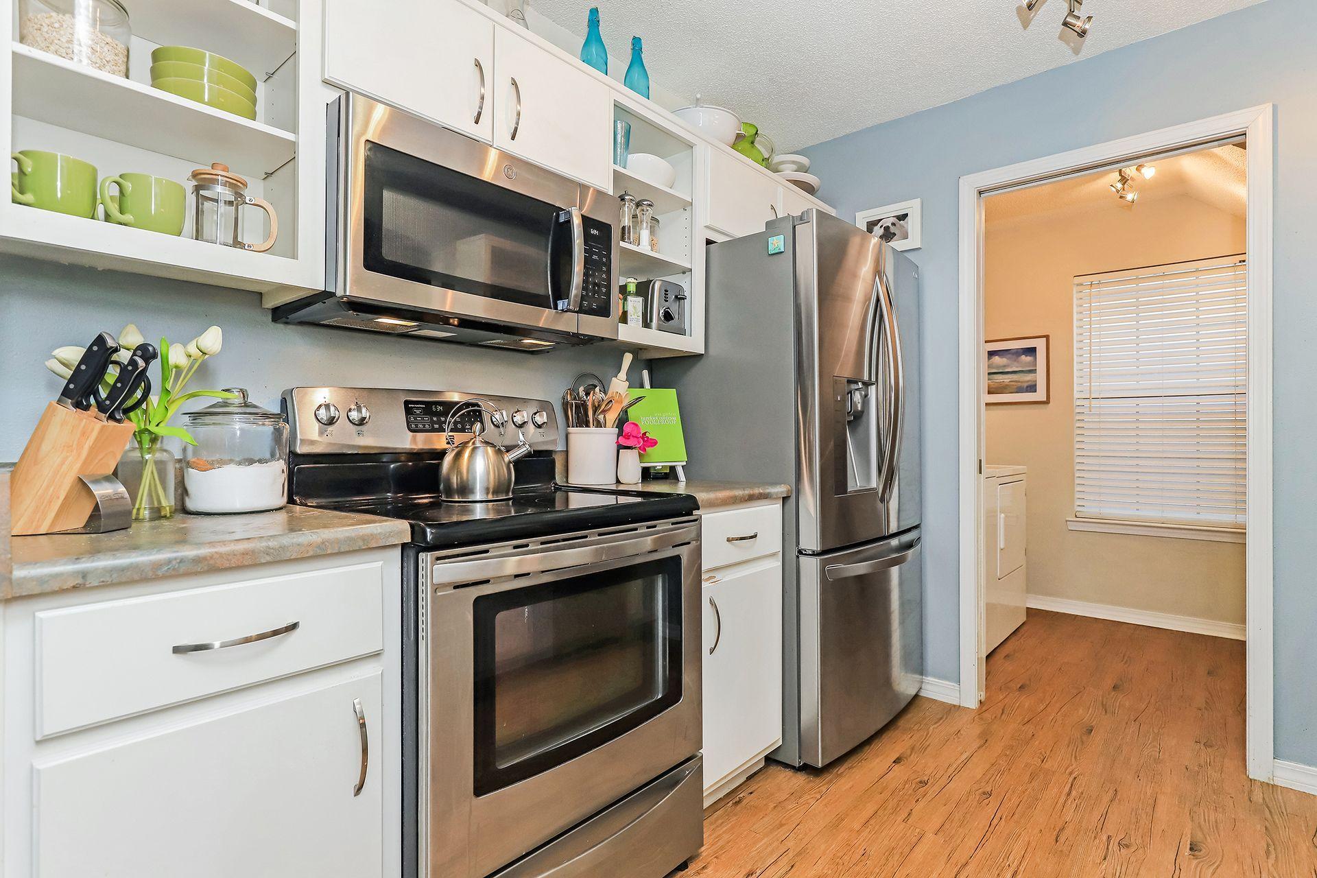 ESCADA - Residential