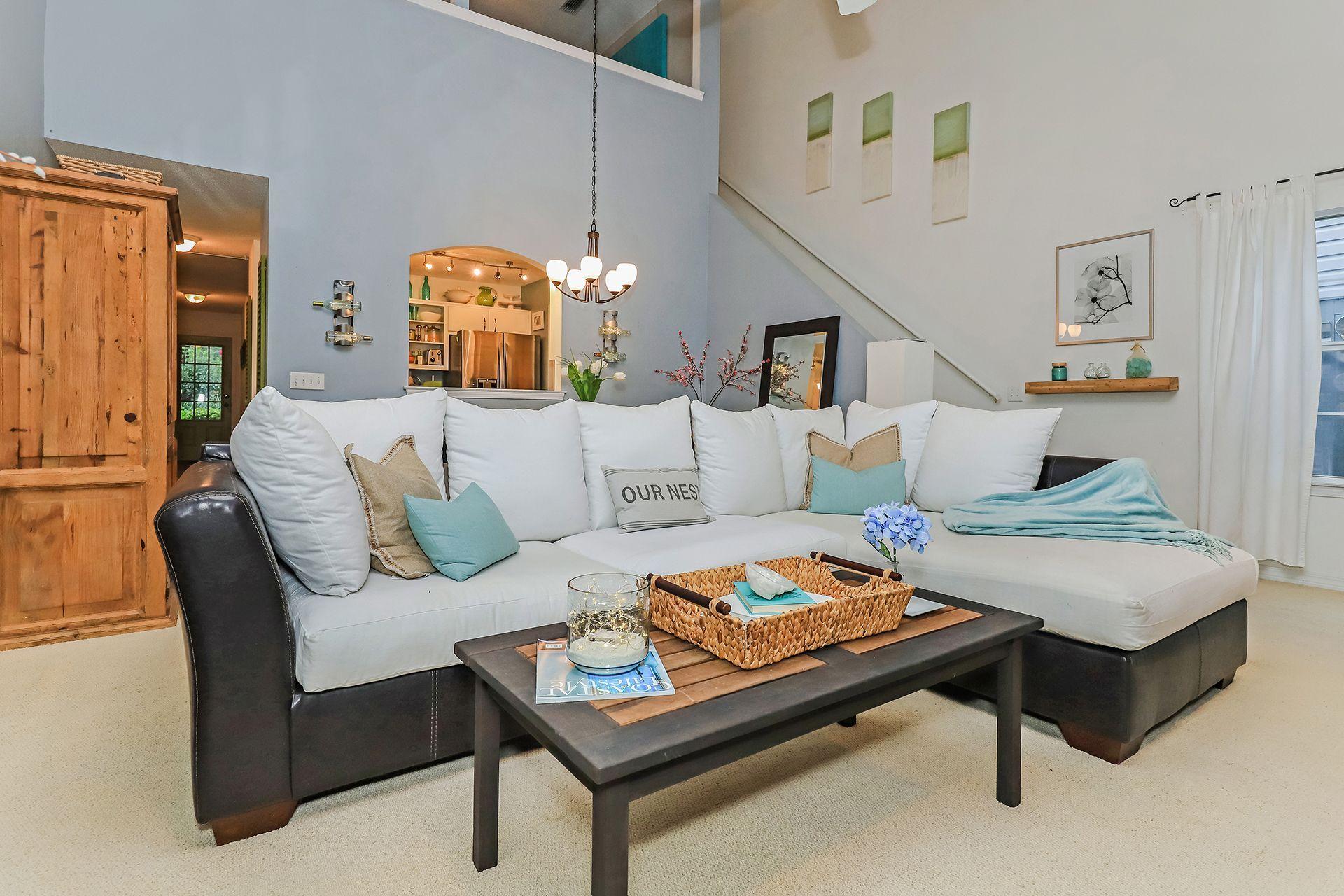 ESCADA - Residential