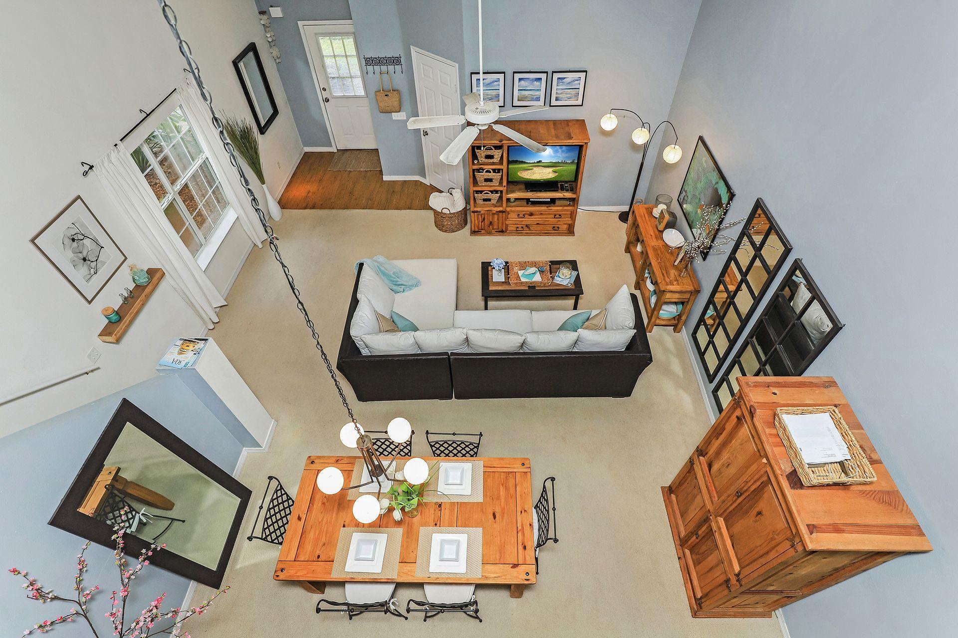 ESCADA - Residential