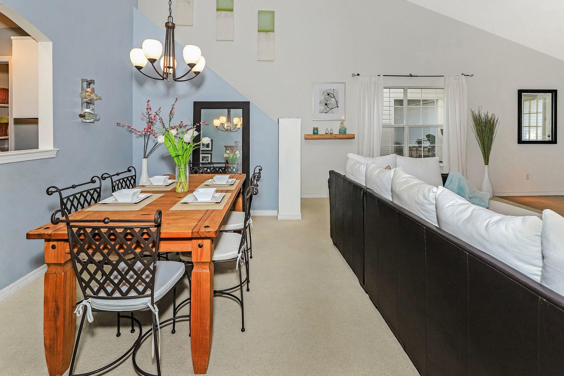 ESCADA - Residential