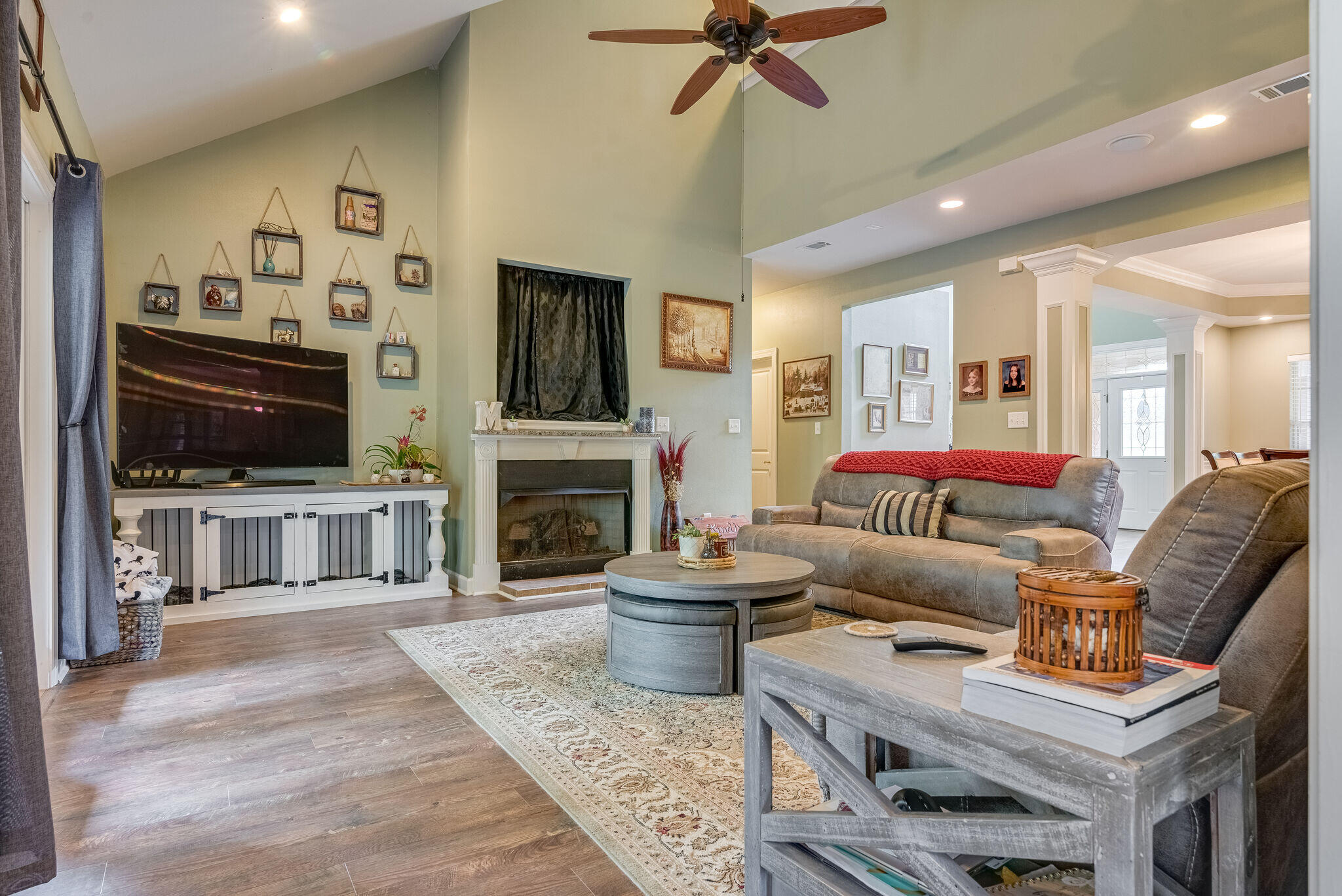 SILVER OAKS PH 1 - Residential