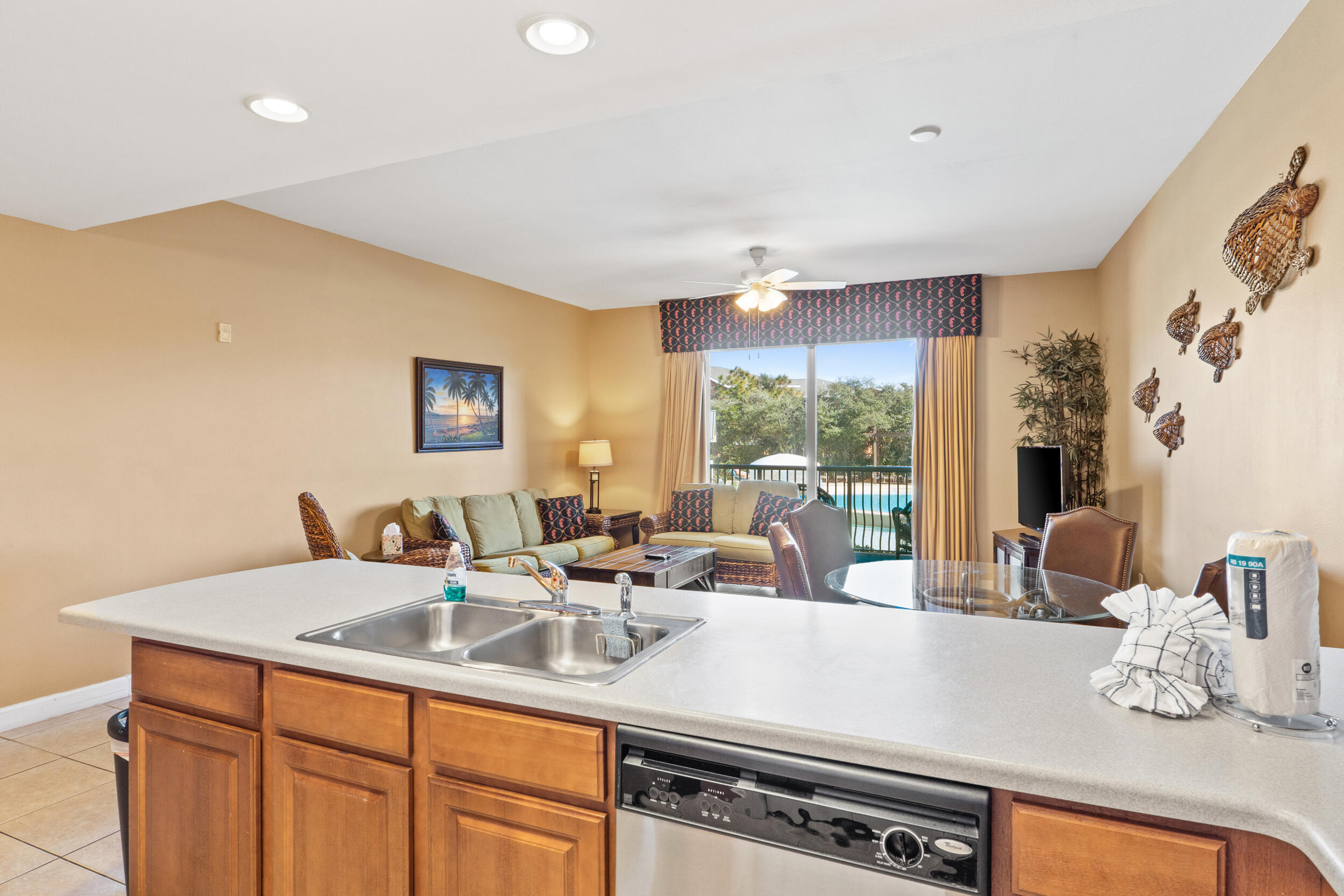 BEACH RESORT - Residential