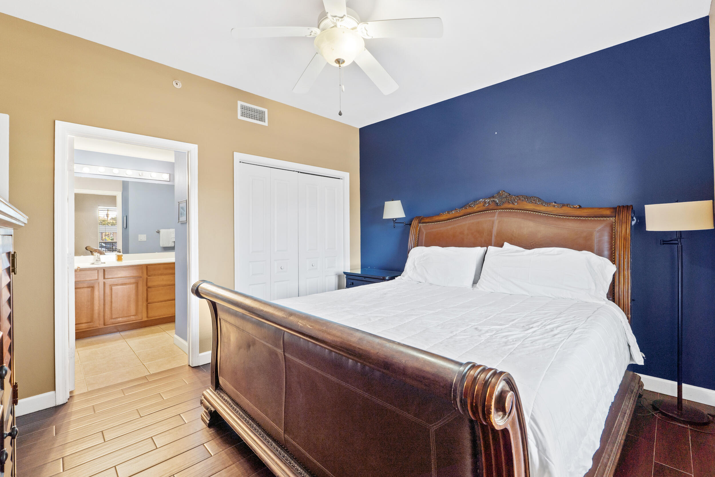 BEACH RESORT - Residential