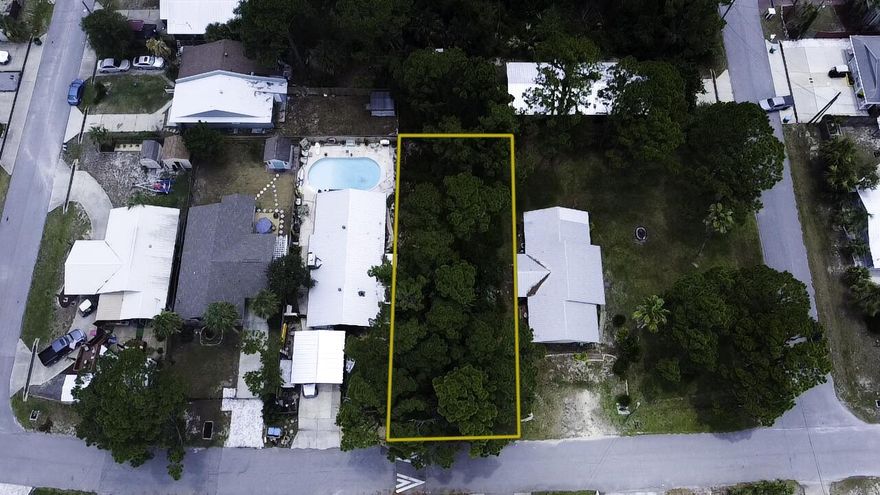 *SHORT-TERM RENTALS ARE ALLOWED* Vacant lot on highly desirable South Lagoon Drive across from the water and within close proximity to numerous boat ramps. Build your dream home and be a golf cart ride away from the beach, restaurants, and shops. FLOOD ZONE X means flood insurance is not required by lenders!