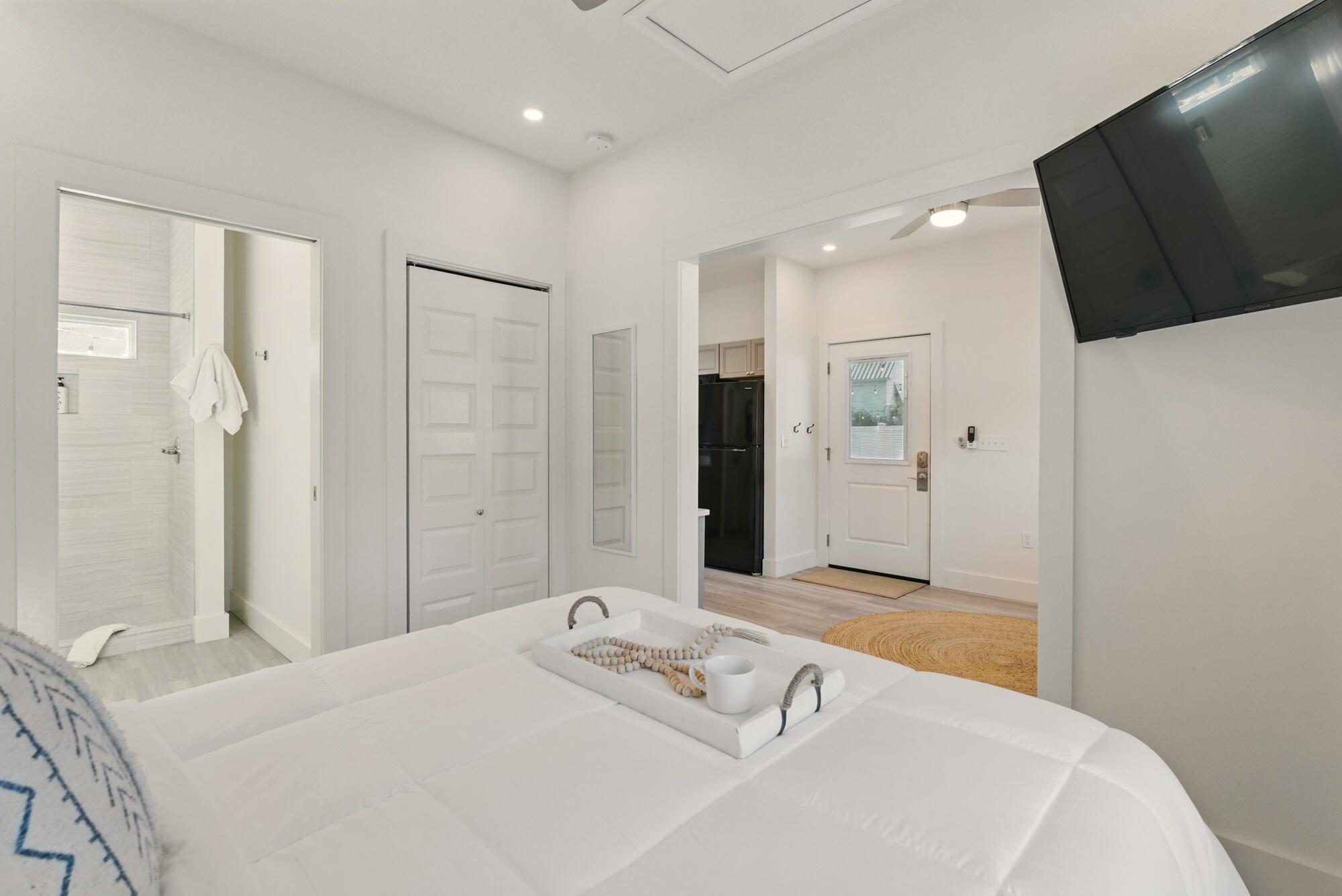 LAKEWOOD OF SEAGROVE BEACH - Residential Lease