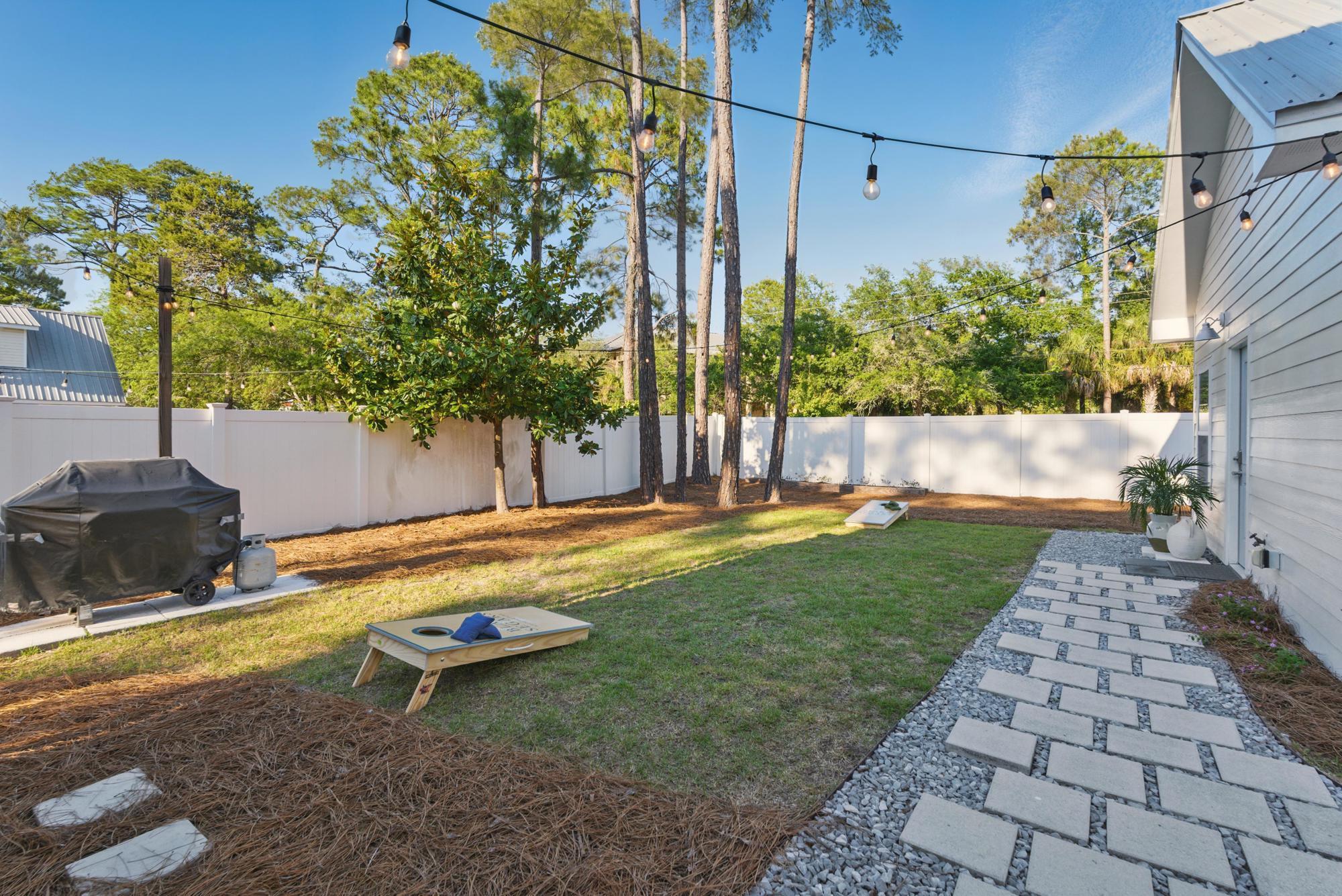 LAKEWOOD OF SEAGROVE BEACH - Residential Lease