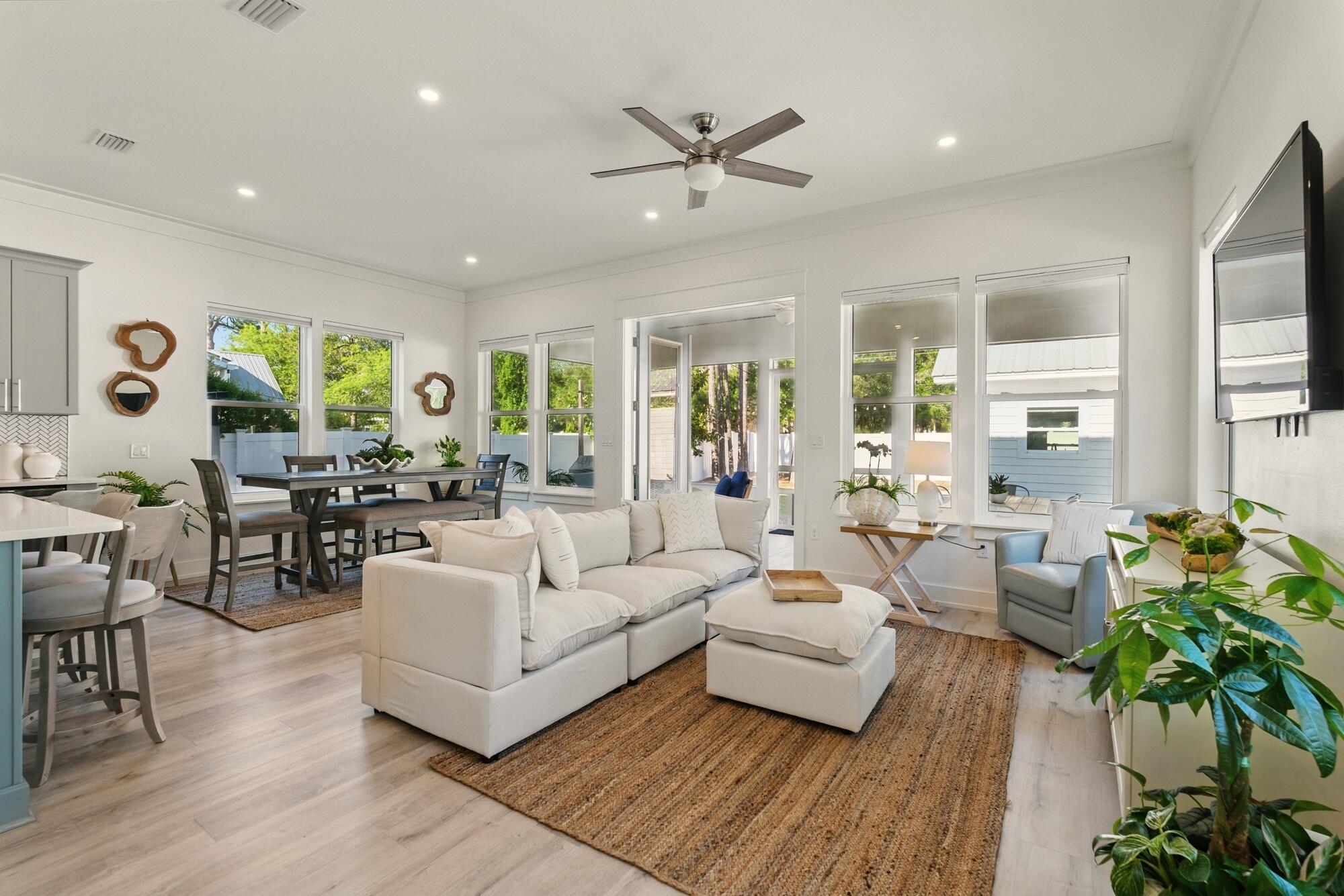 LAKEWOOD OF SEAGROVE BEACH - Residential Lease