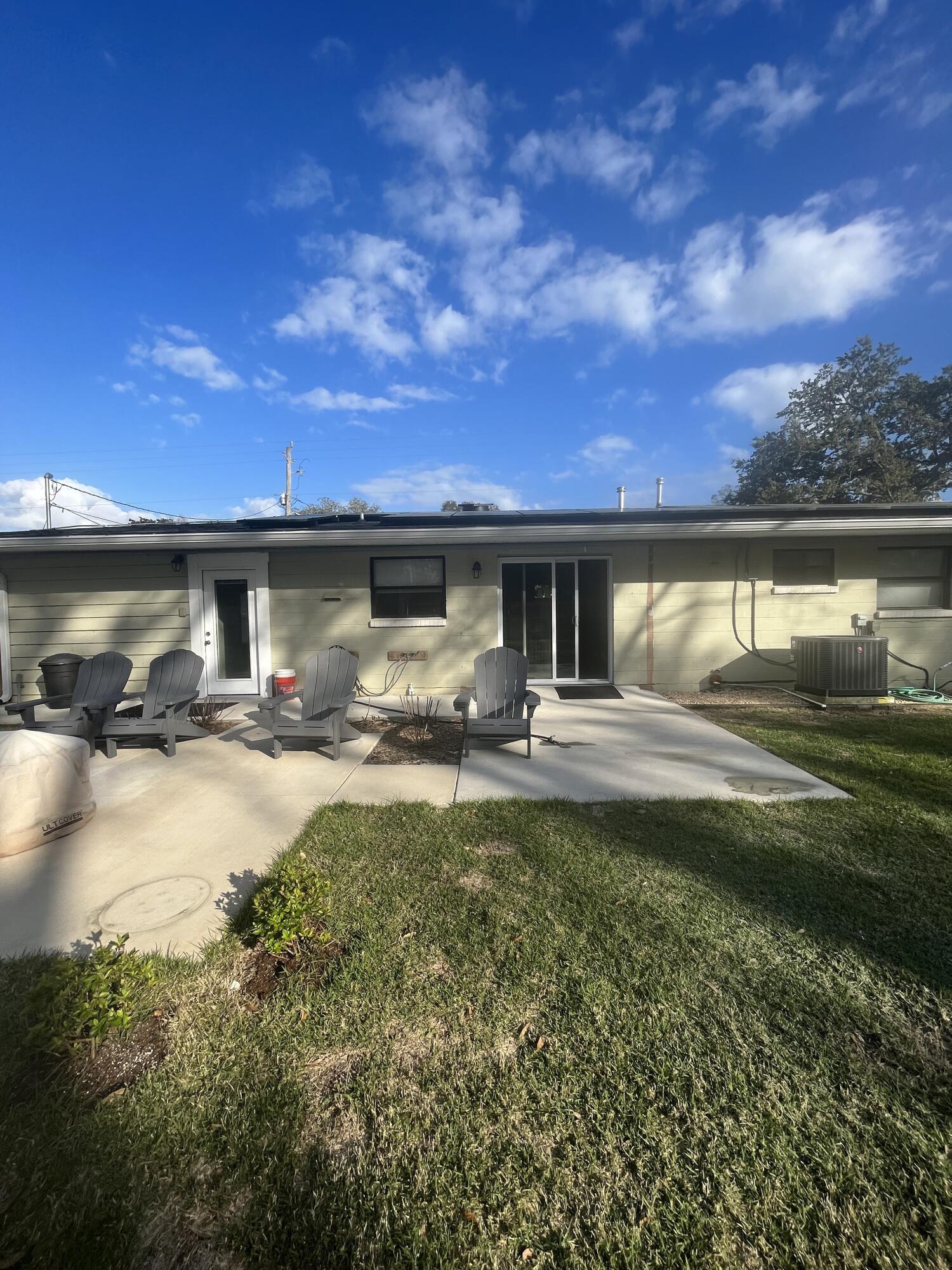 ELLIOTTS POINT 10TH ADDN - Residential Lease