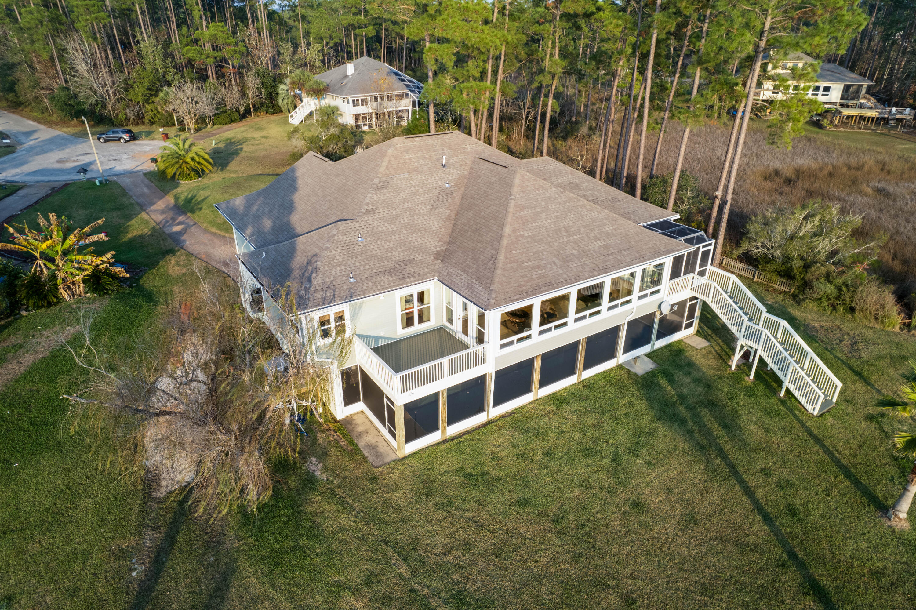 BAYSIDE - Residential